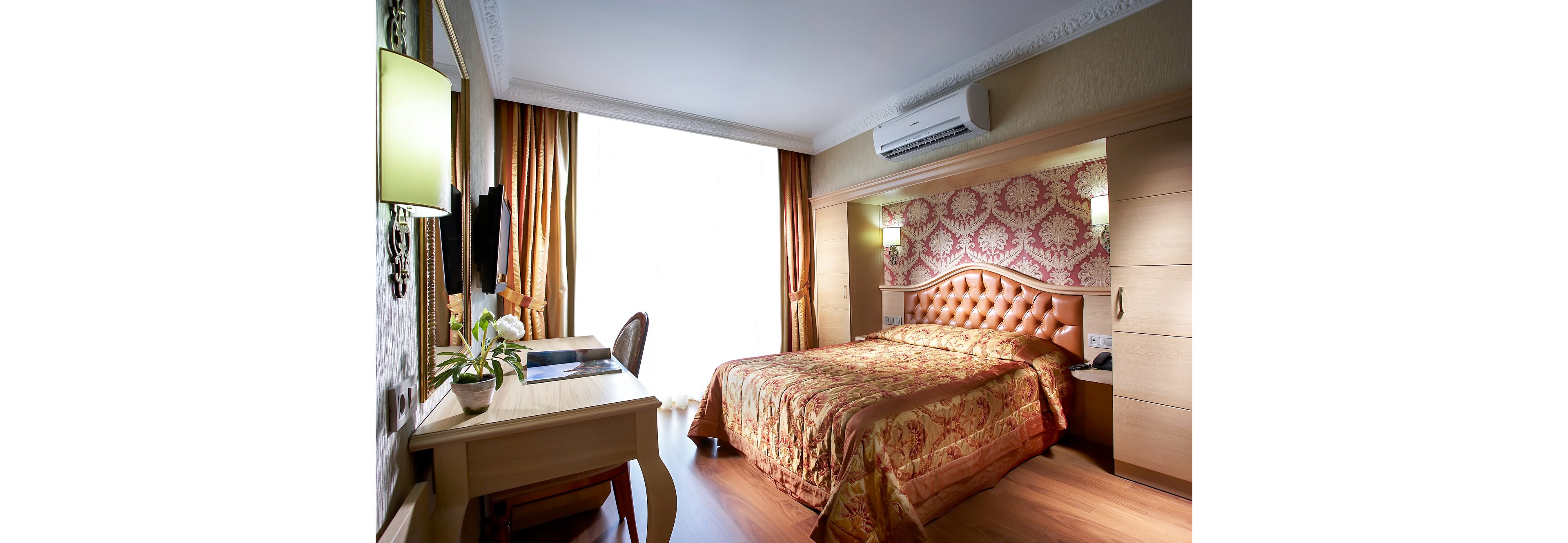 Emre Beach Hotel & Emre Hotel