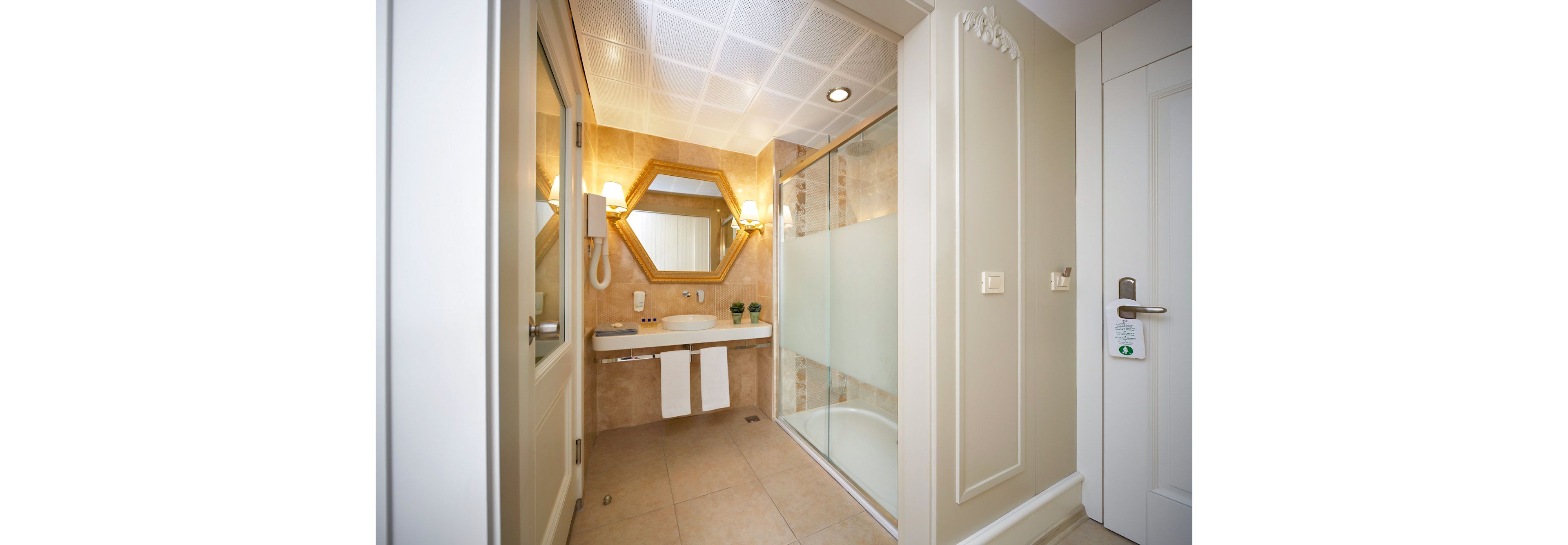 Emre Beach Hotel & Emre Hotel