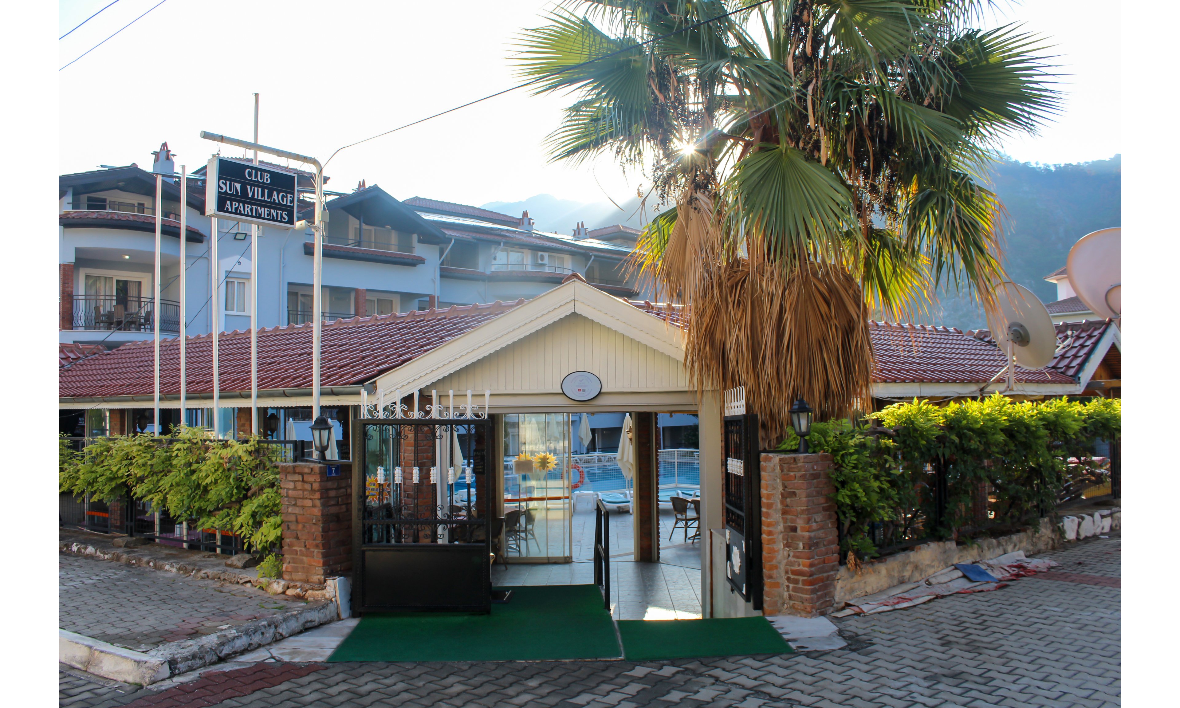 Club Sun Village Apartments