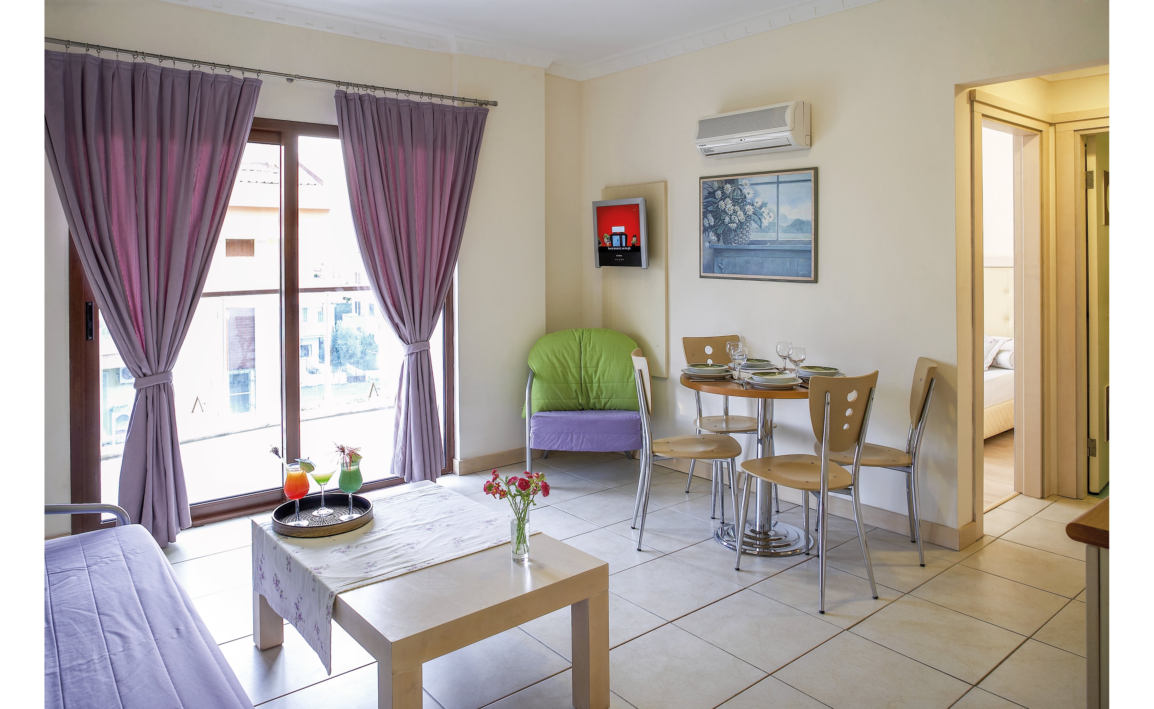 Club Anastasia Apartments