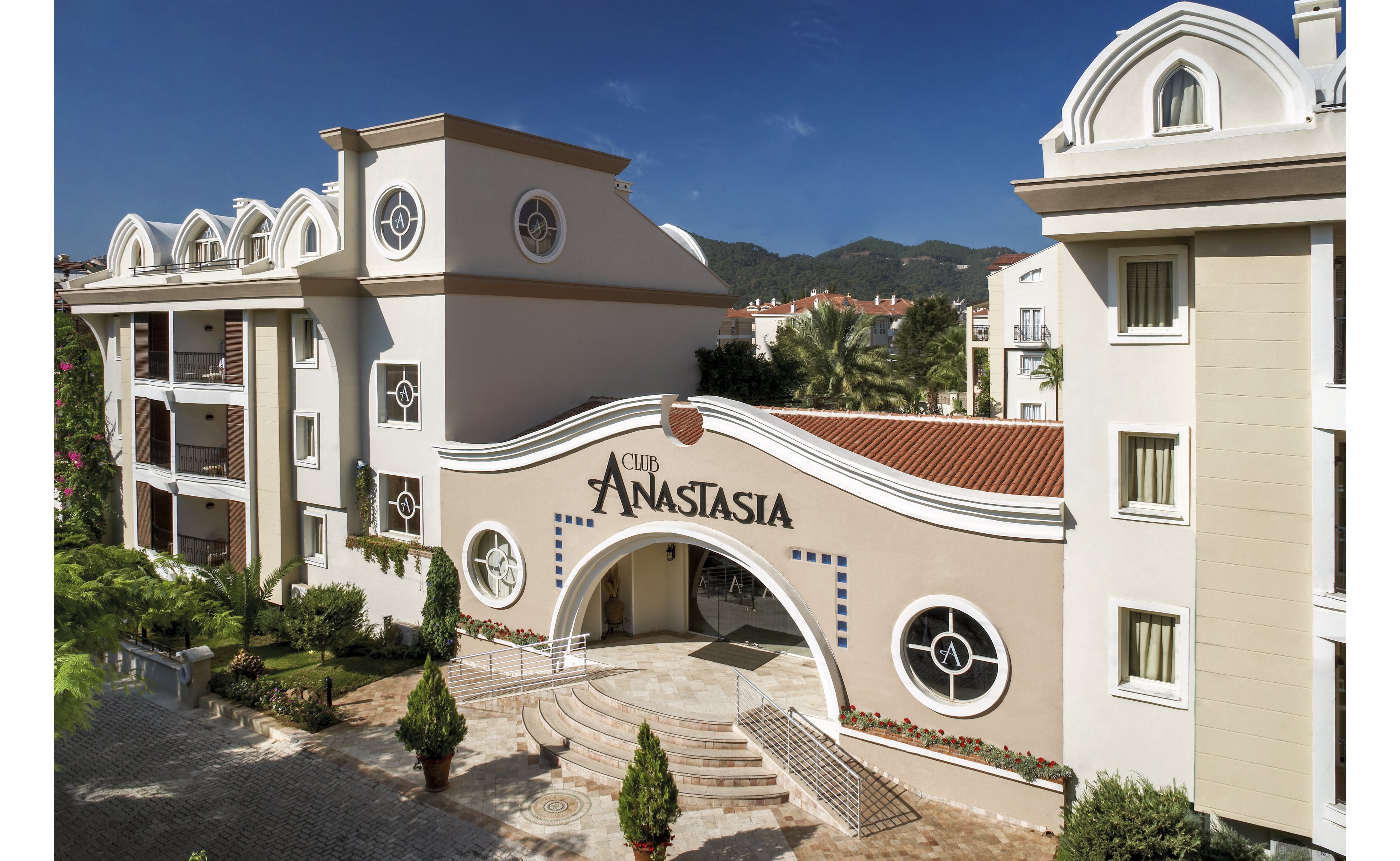 Club Anastasia Apartments