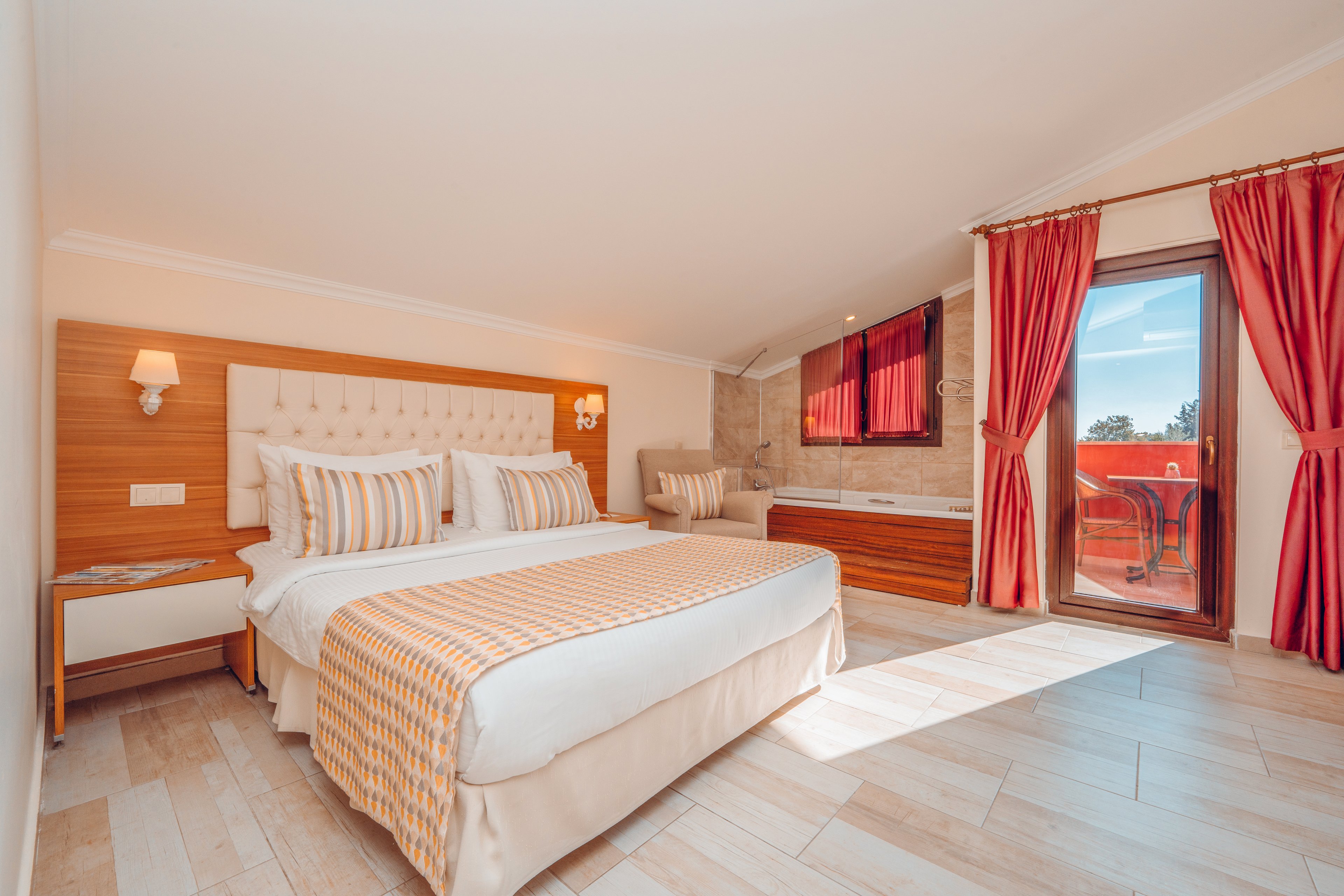 Sundia by Liberty Suncity