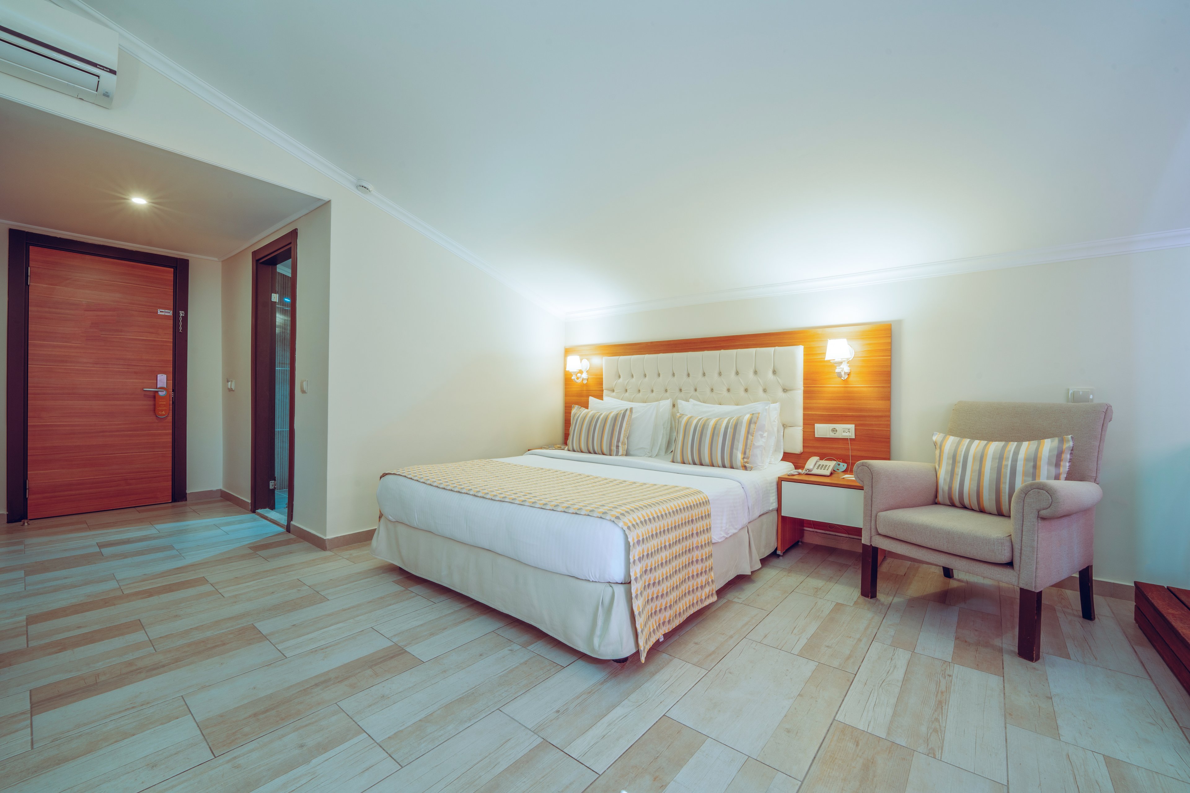 Sundia by Liberty Suncity