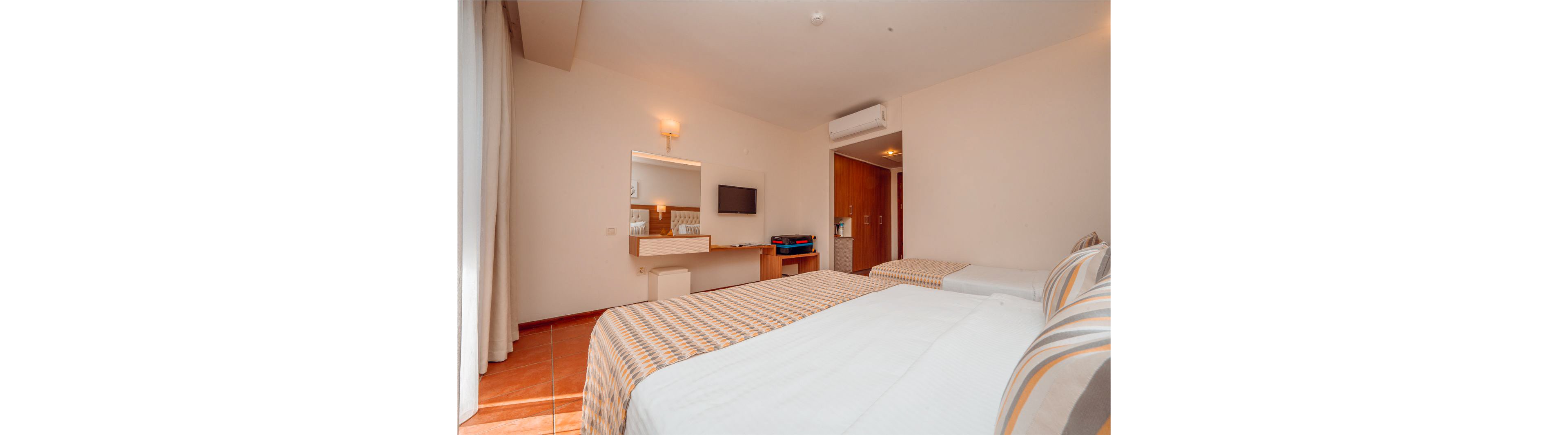 Sundia by Liberty Suncity