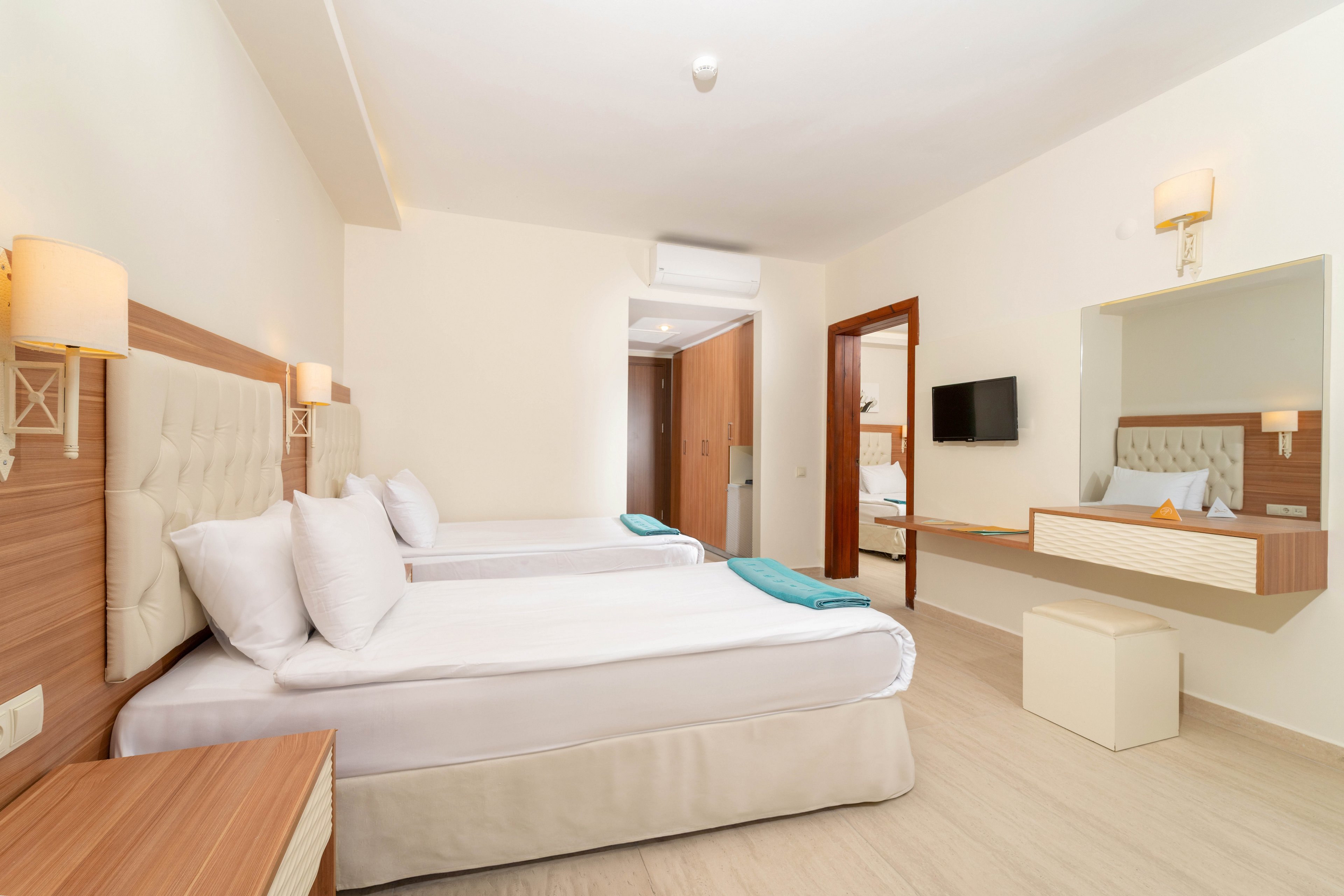 Sundia by Liberty Suncity