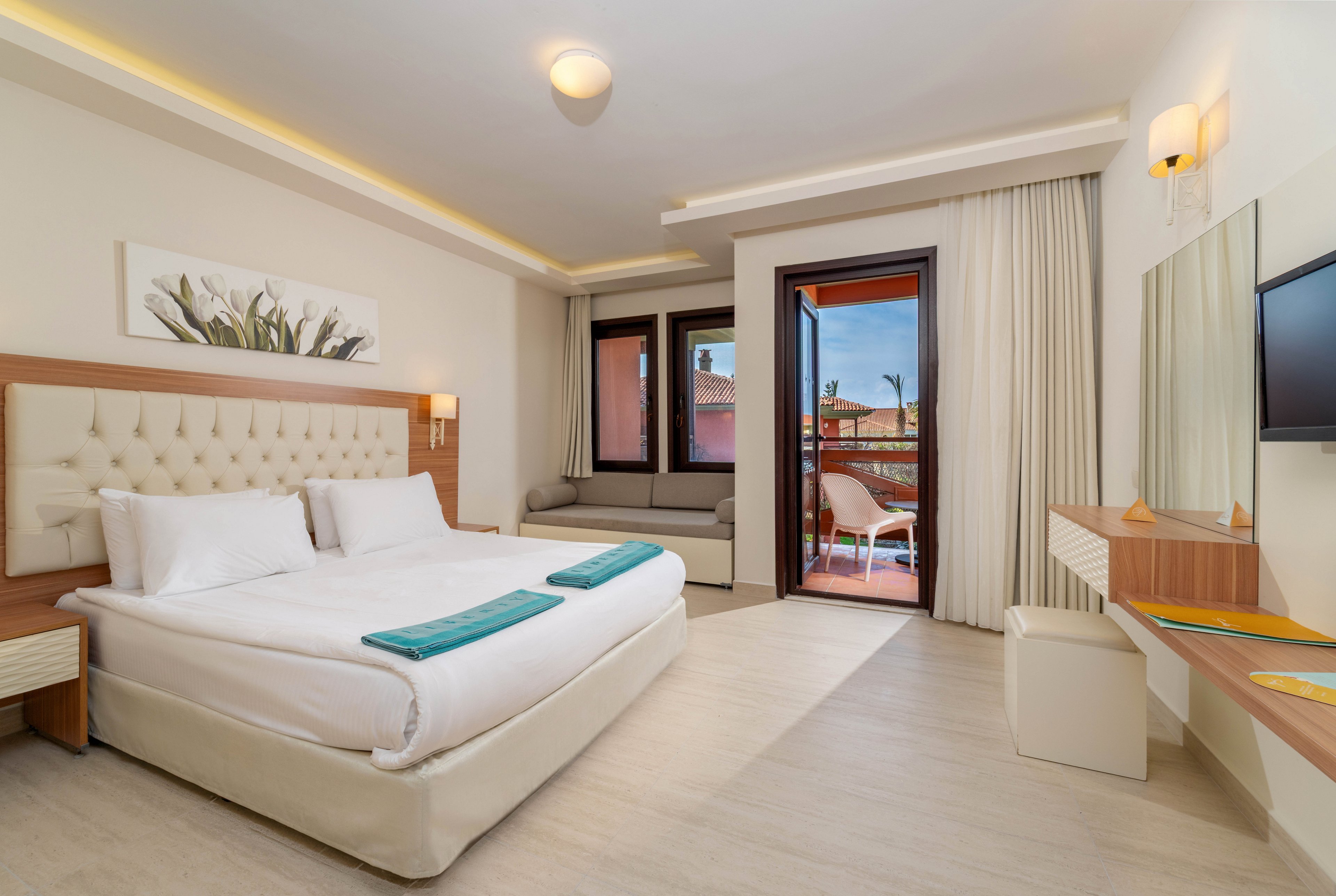 Sundia by Liberty Suncity