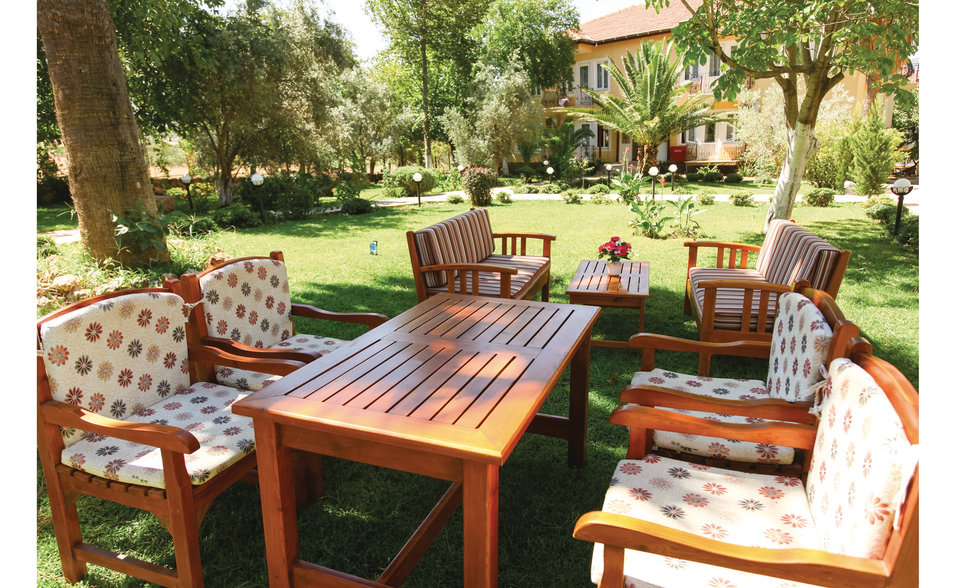 Gokcen Hotel & Suites