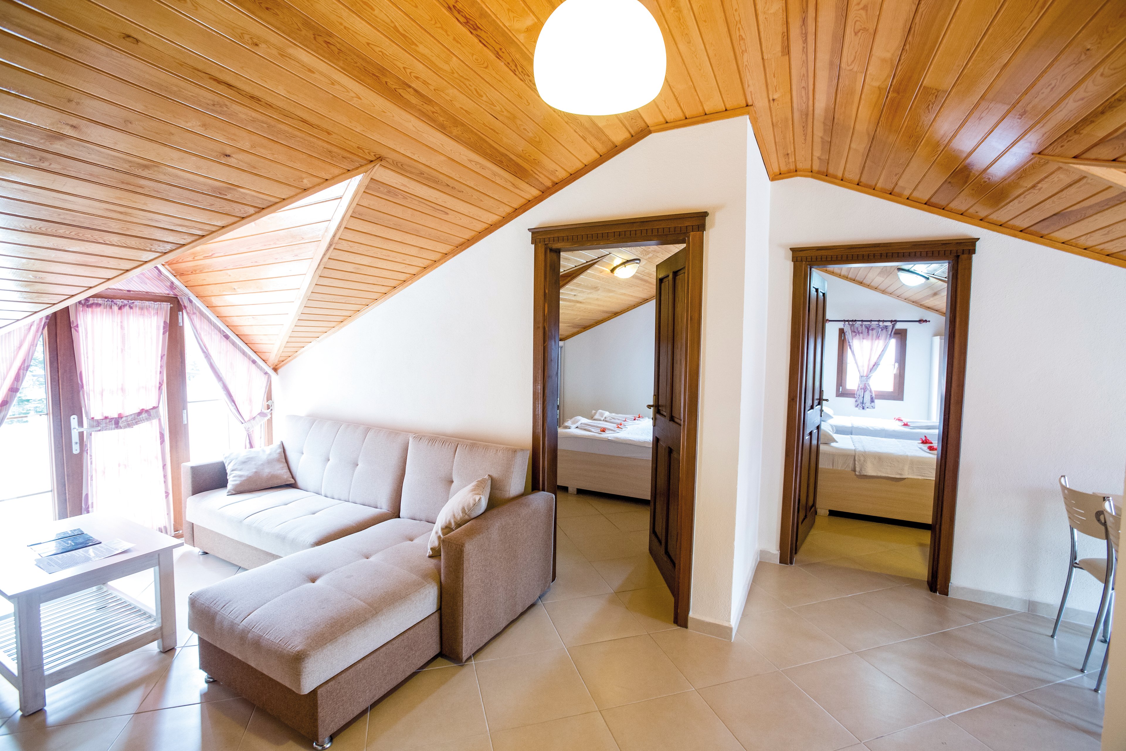 Gokcen Hotel & Suites