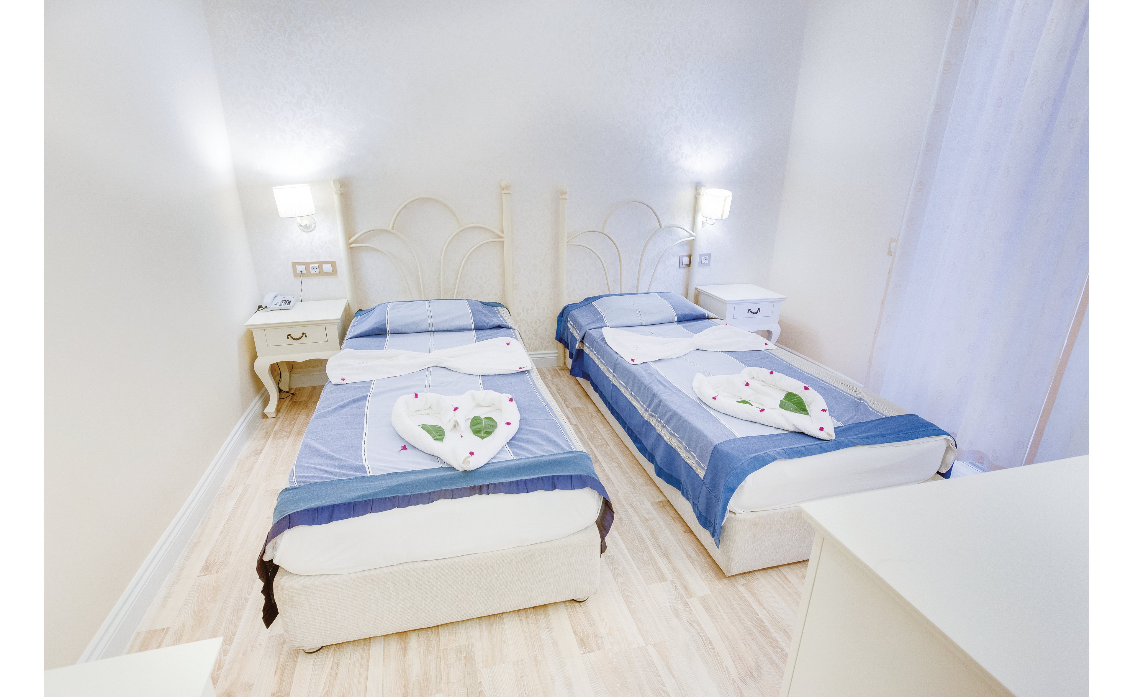 The Pine Hill Hotel & Suites