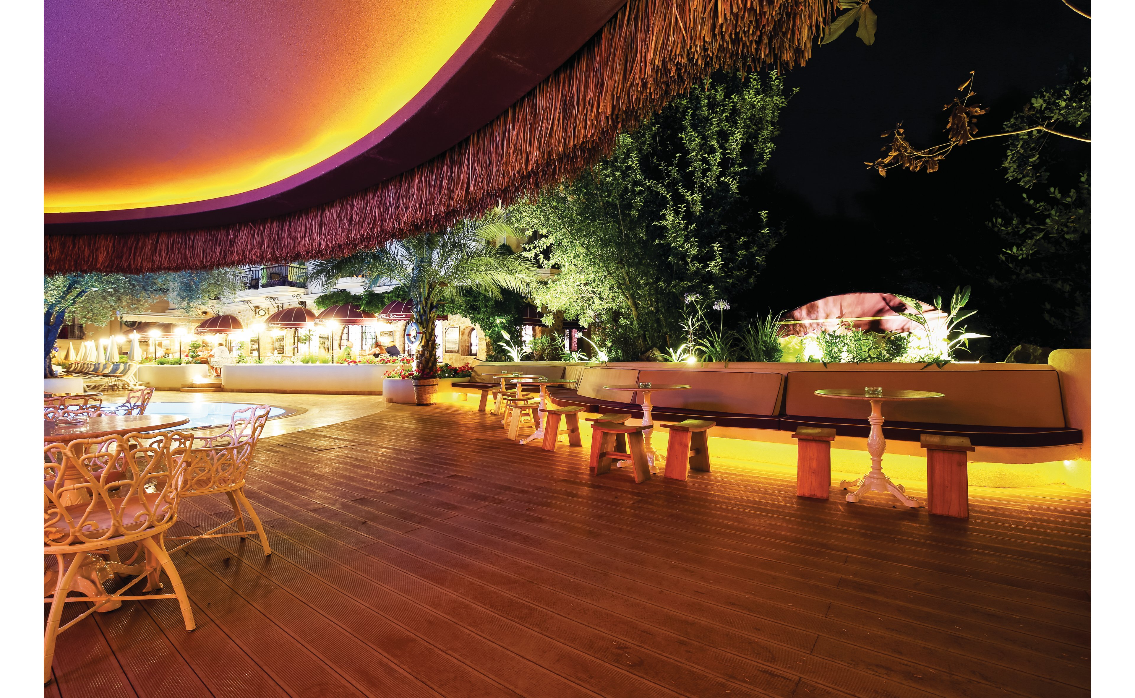 The Pine Hill Hotel & Suites