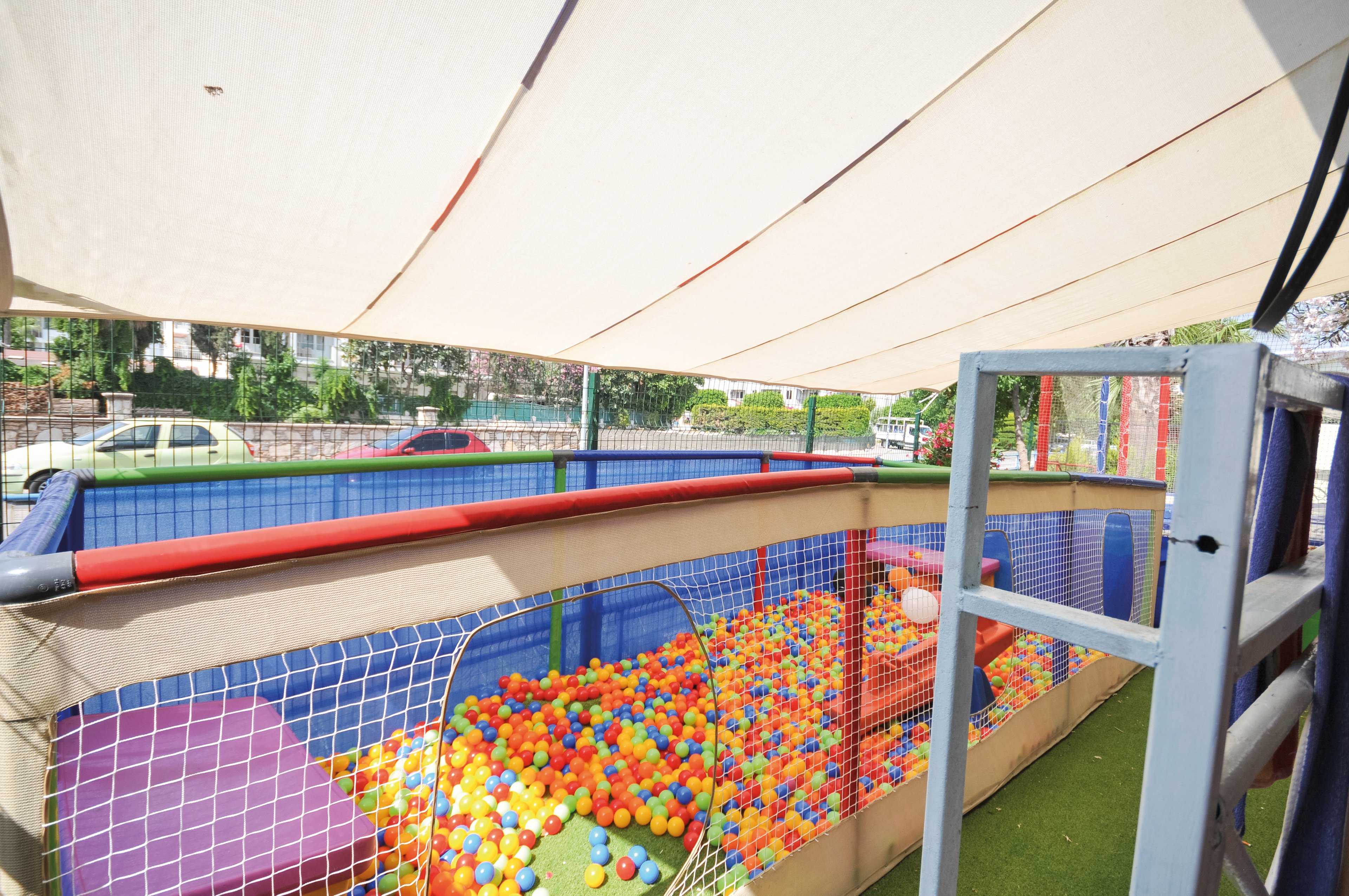 Green Park Apartments