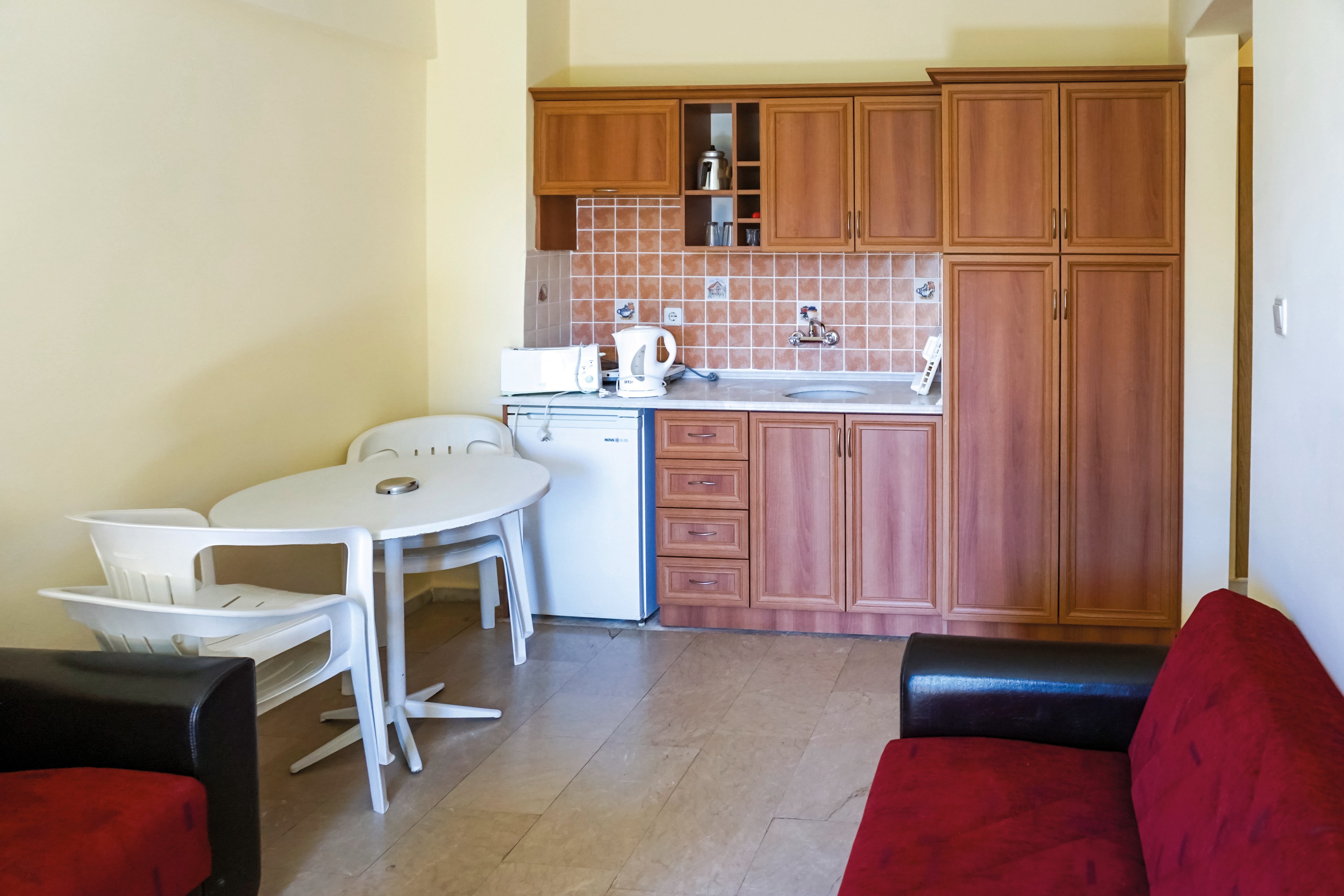 Sinem Hotel & Apartments