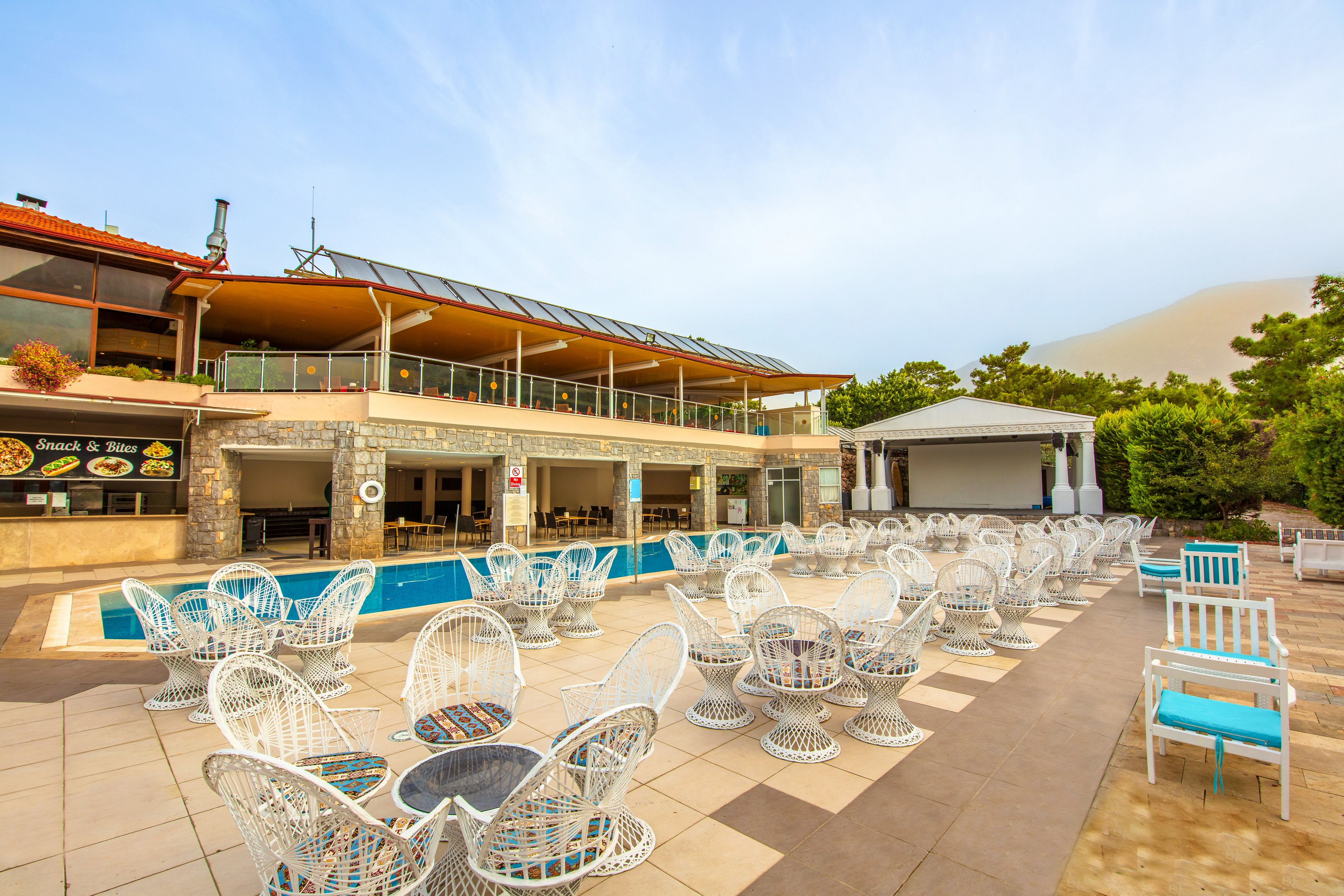 St Nicholas Park Hotel