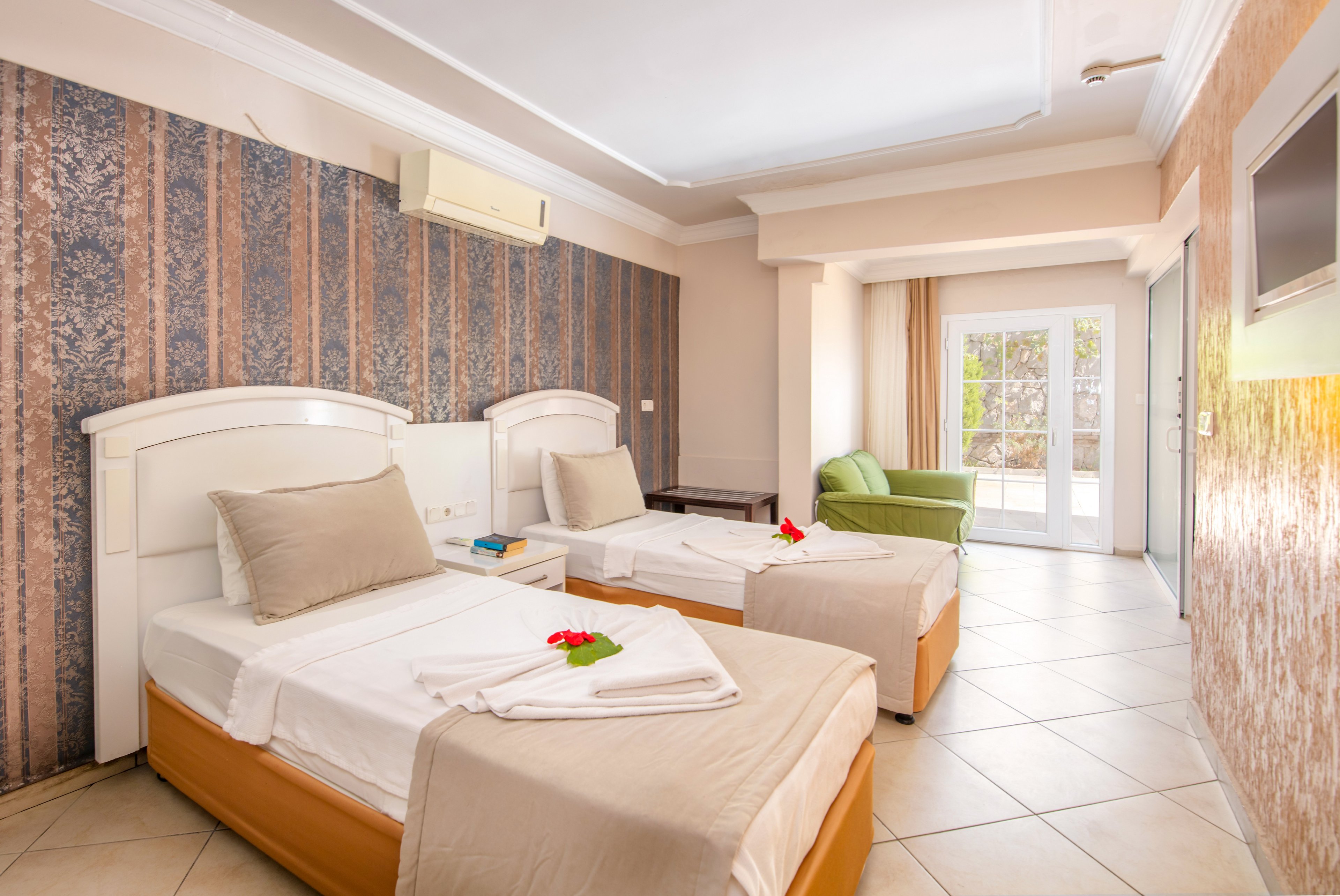 St Nicholas Park Hotel