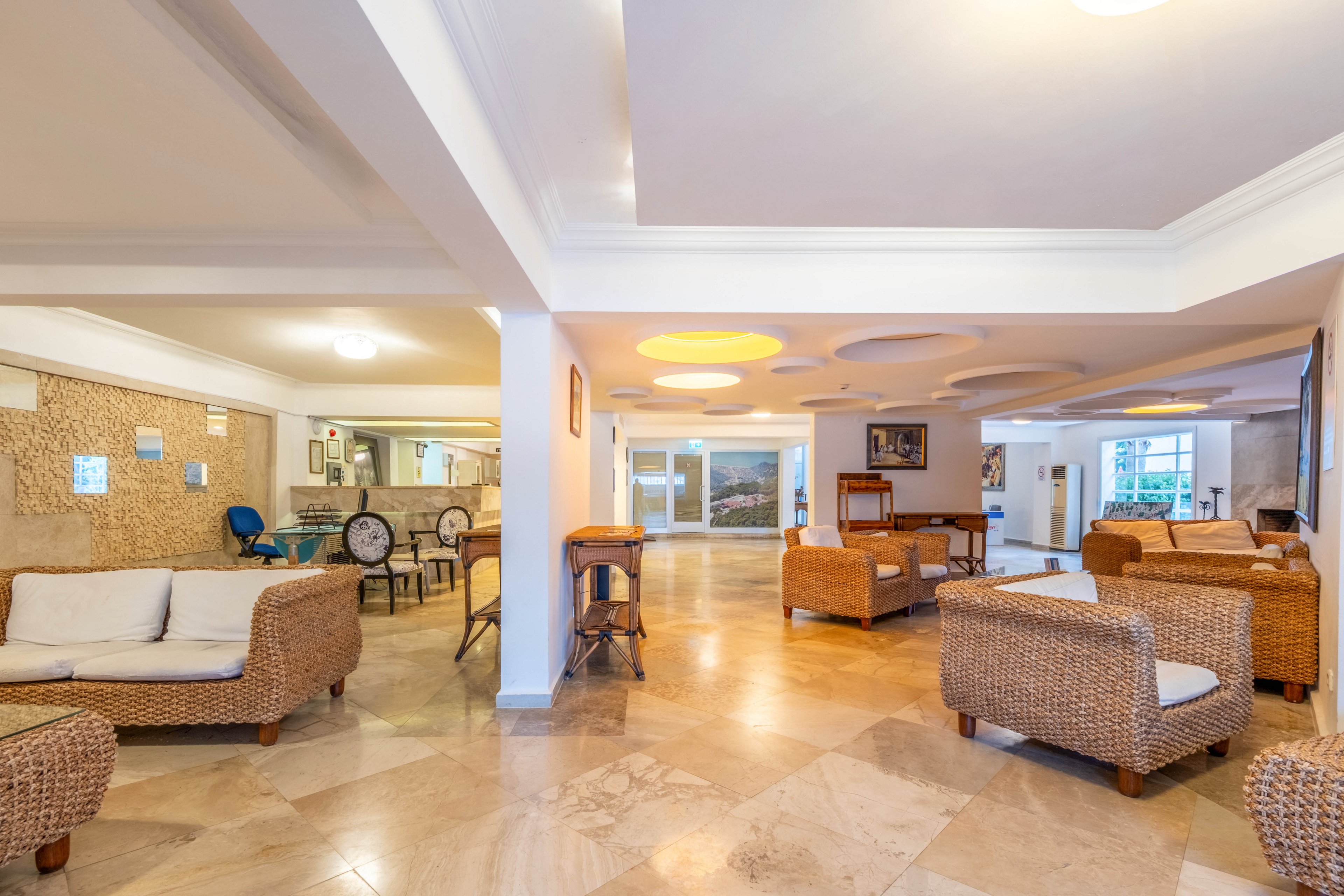 St Nicholas Park Hotel