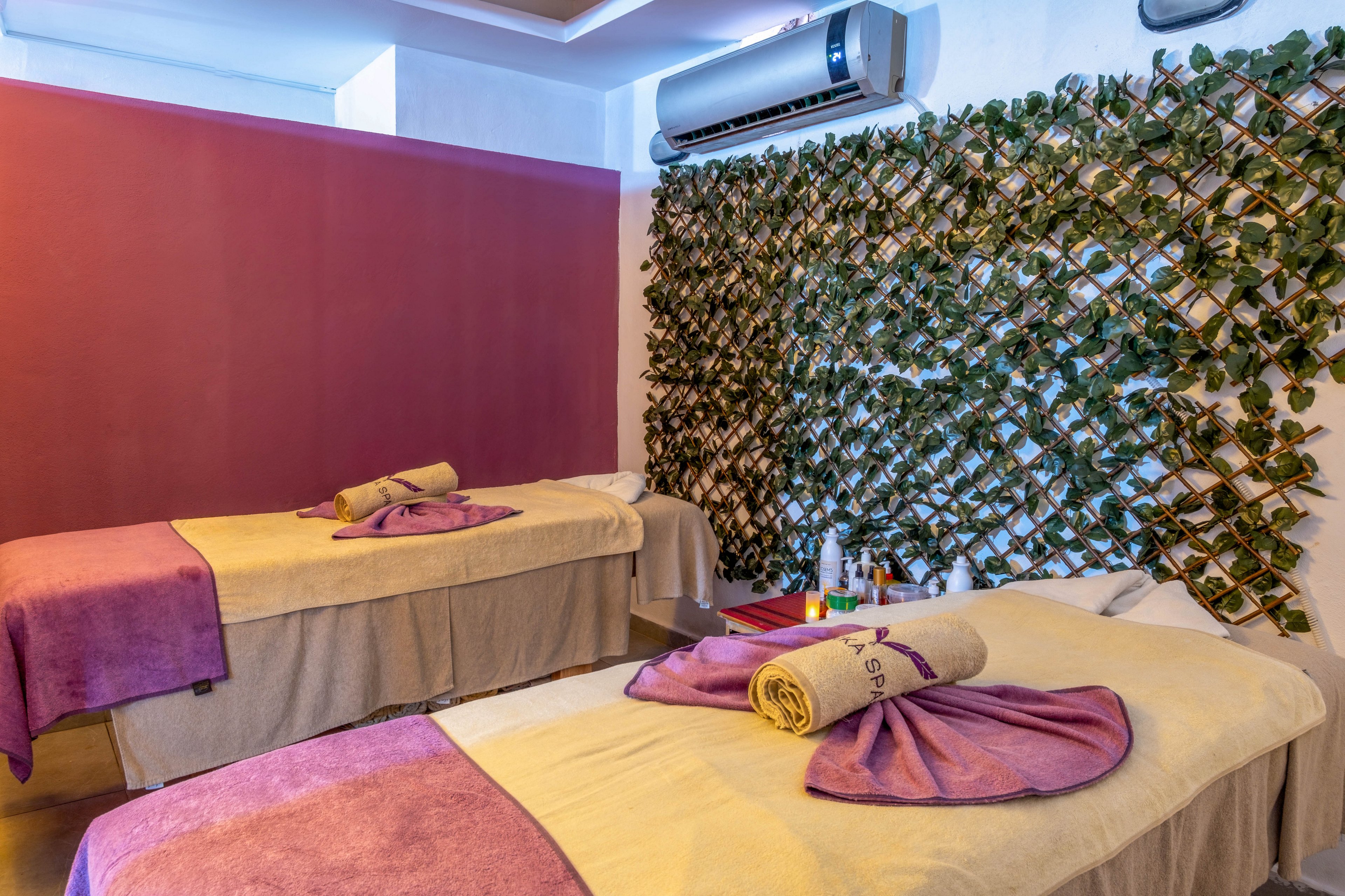 St Nicholas Park Hotel