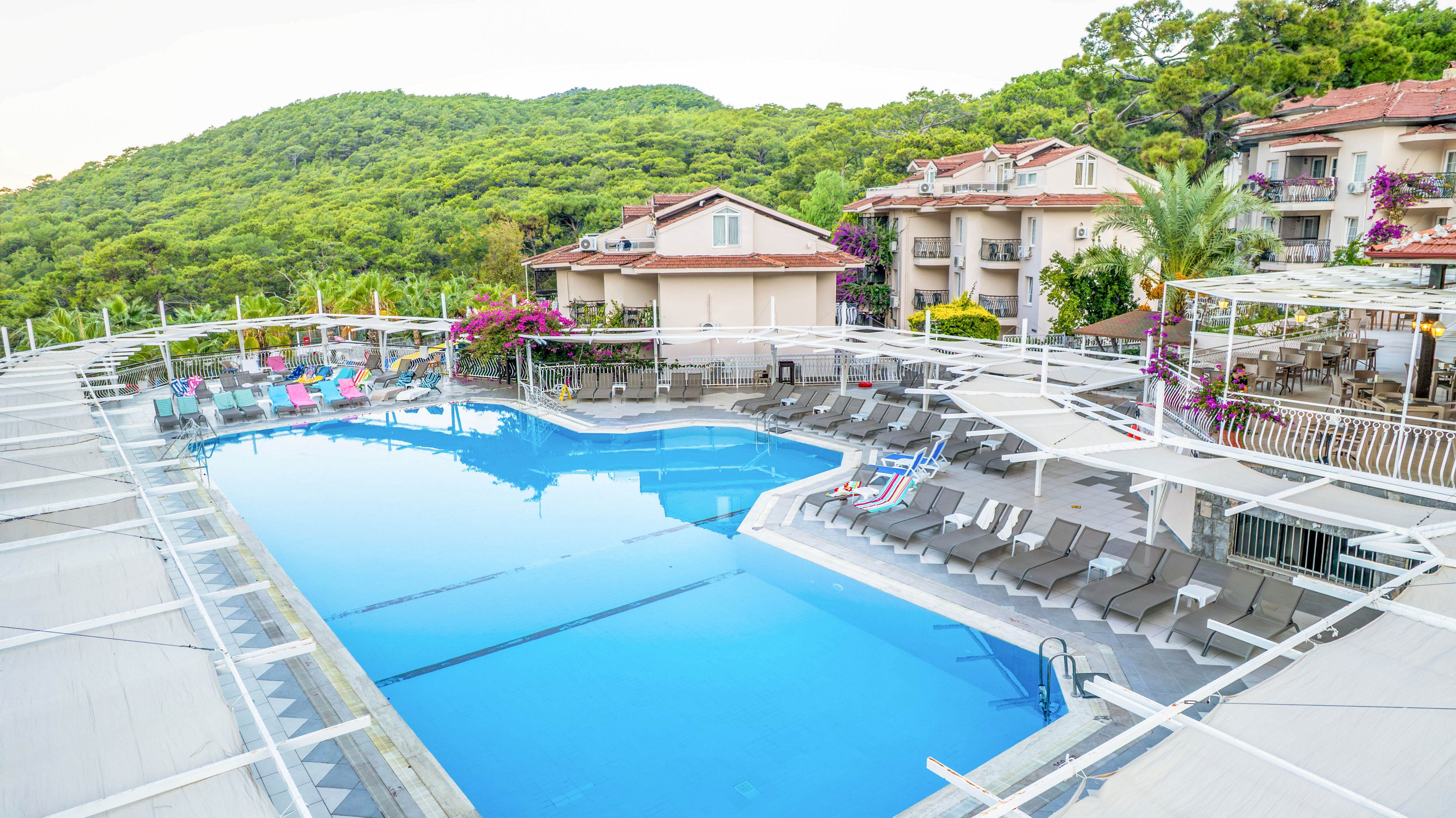 St Nicholas Park Hotel