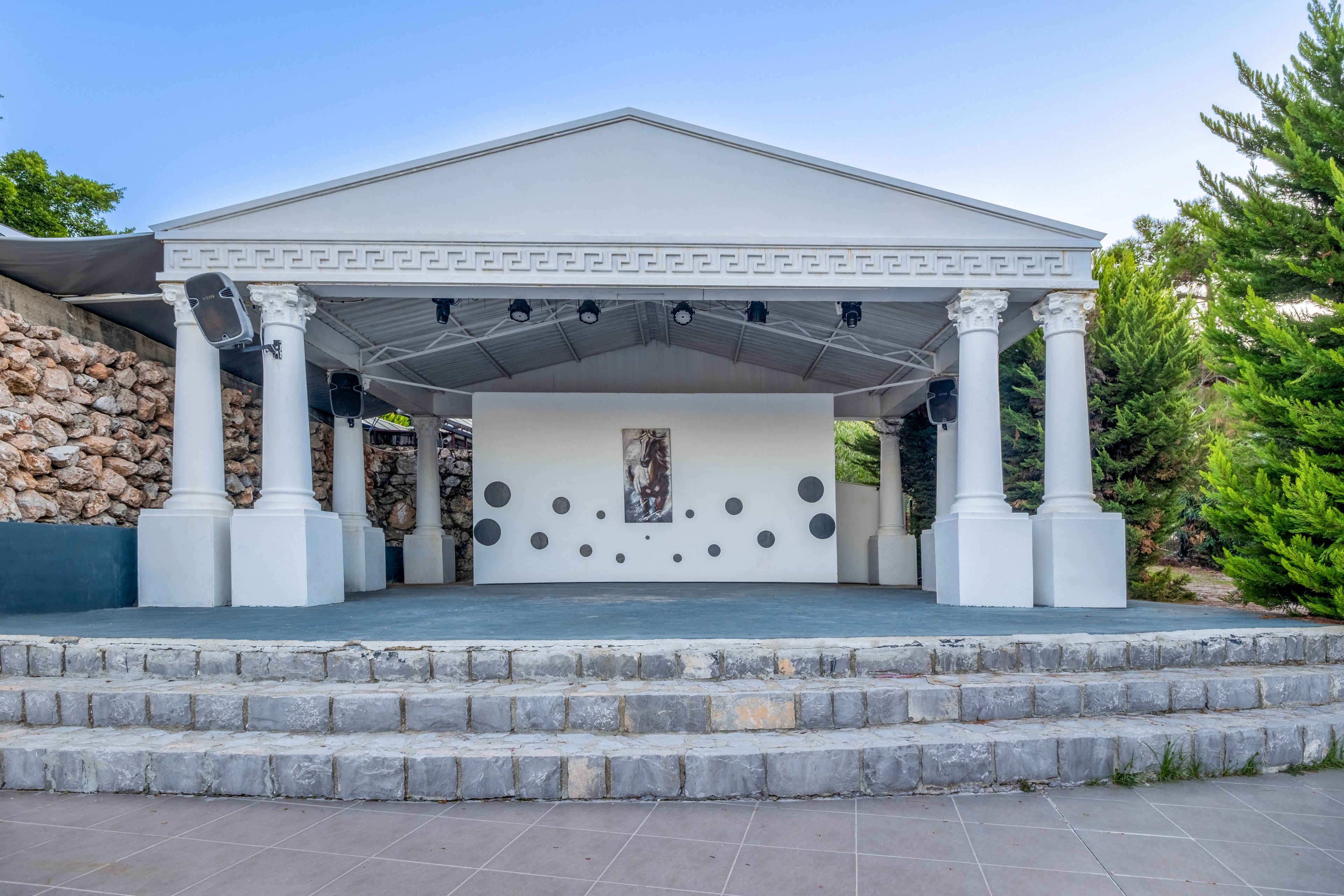 St Nicholas Park Hotel