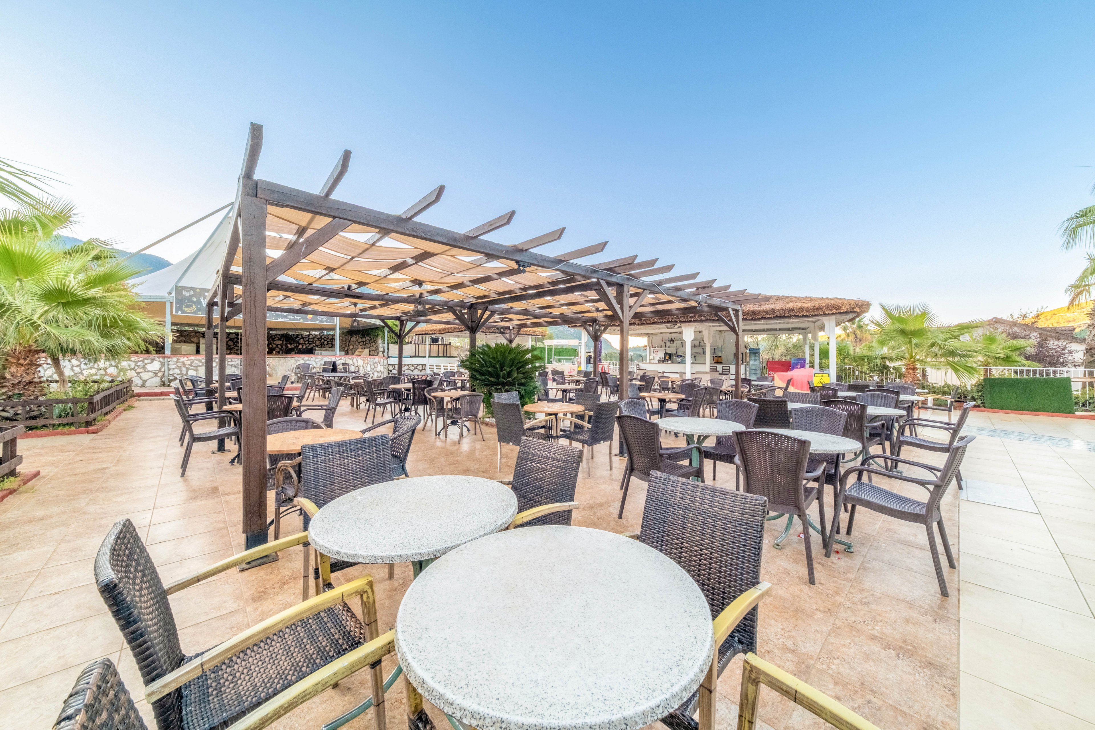 Sahra Su Holiday Village & Spa