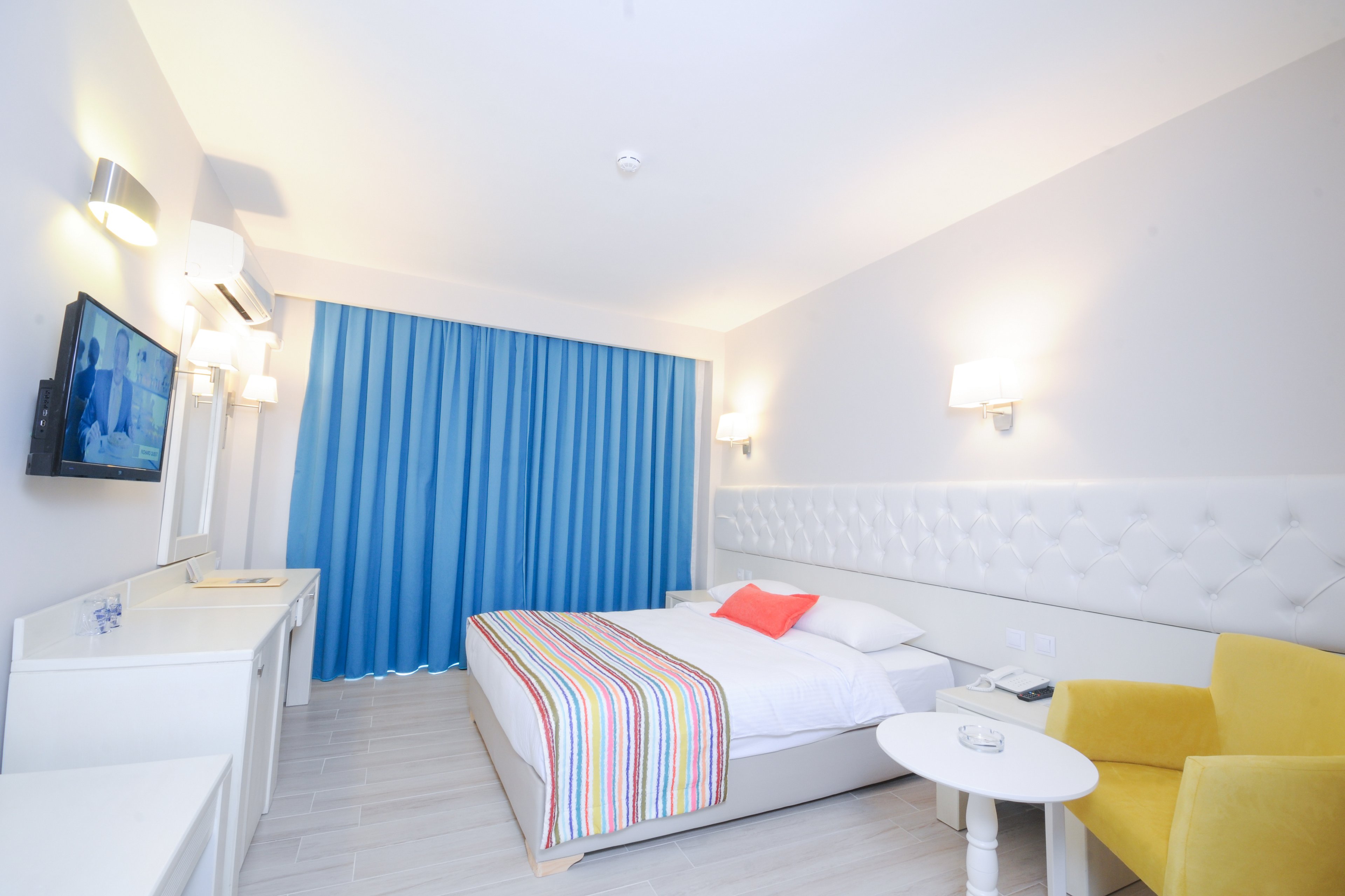 Tropical Beach Hotel