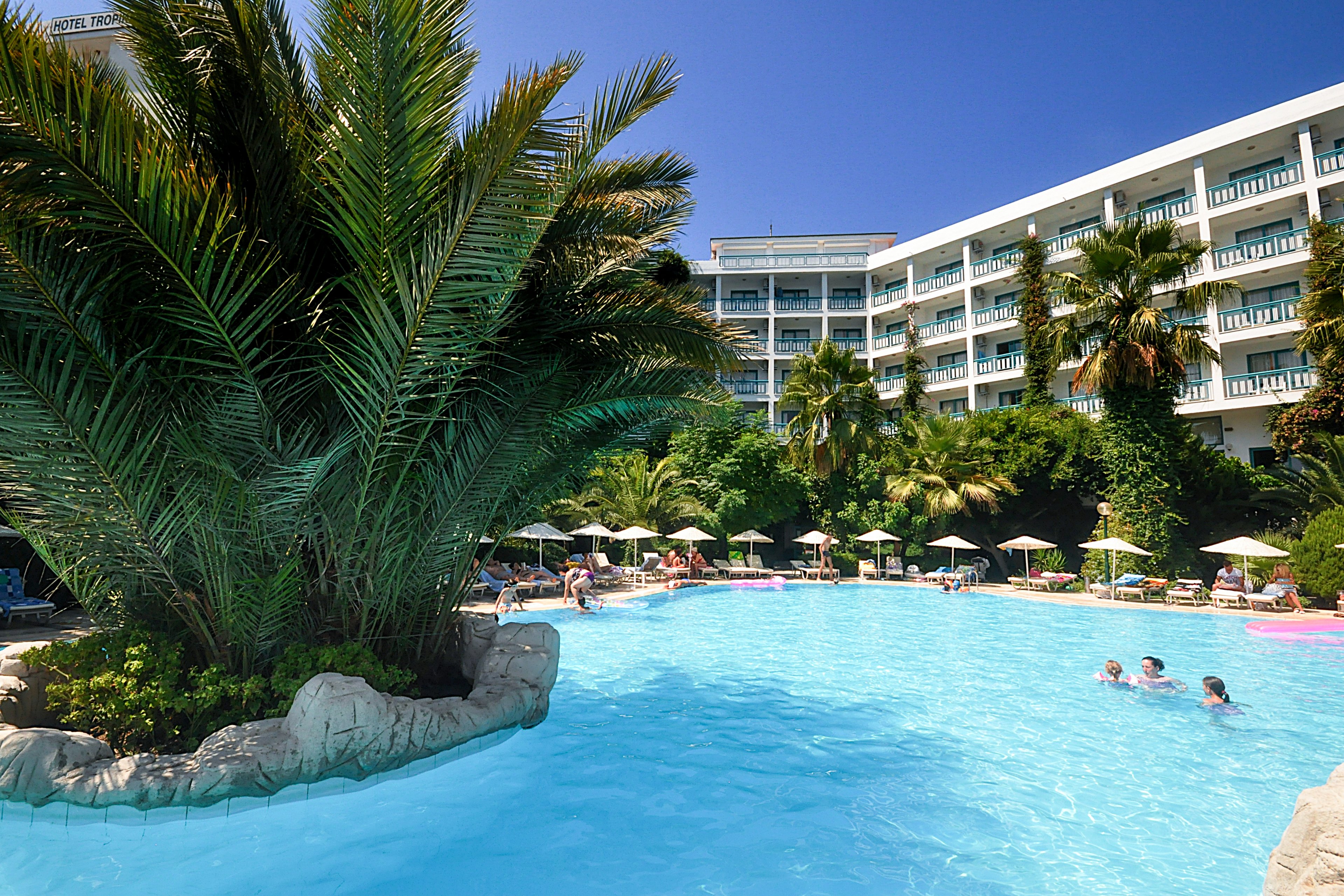 Tropical Beach Hotel