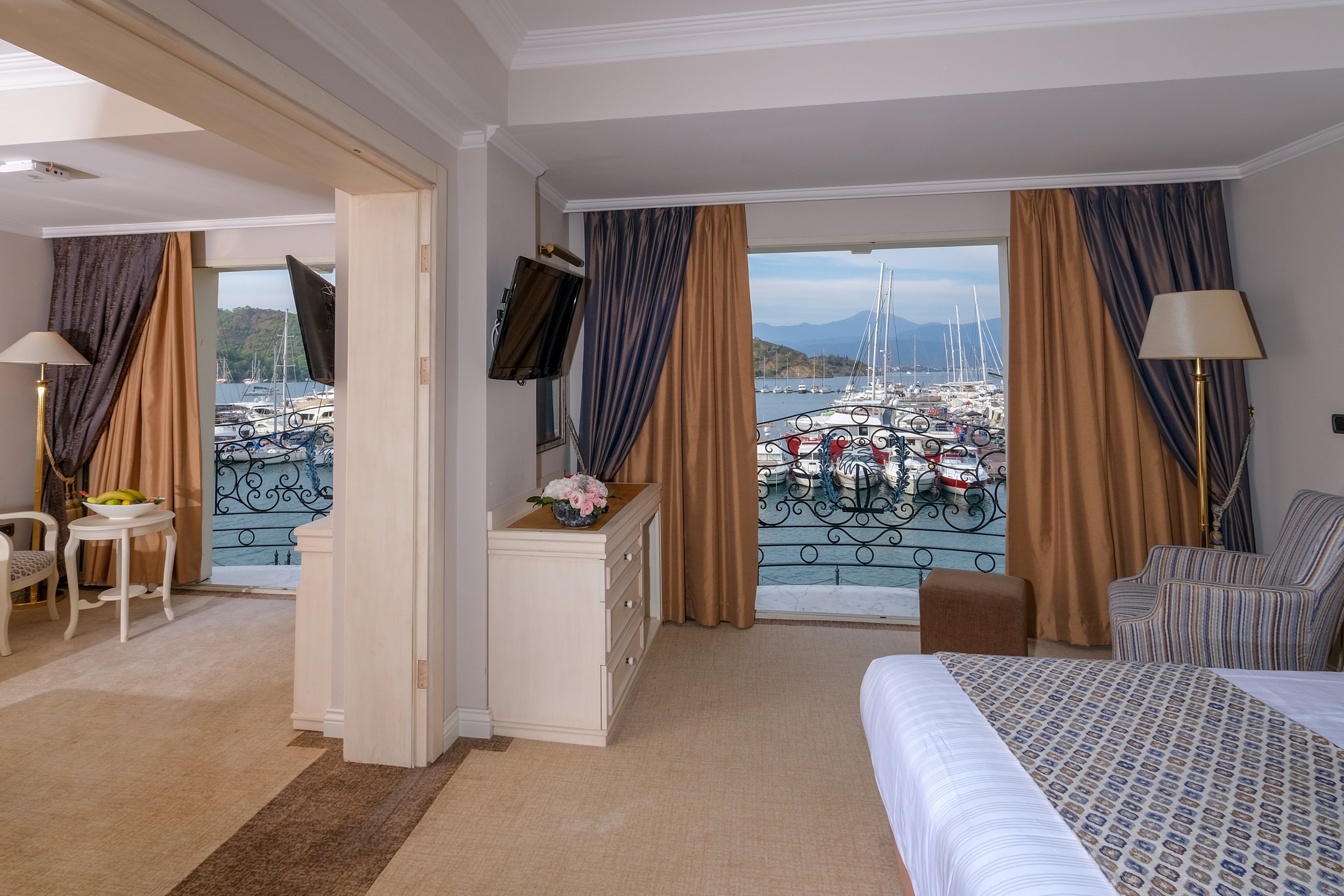 Ece Saray Marina Resort