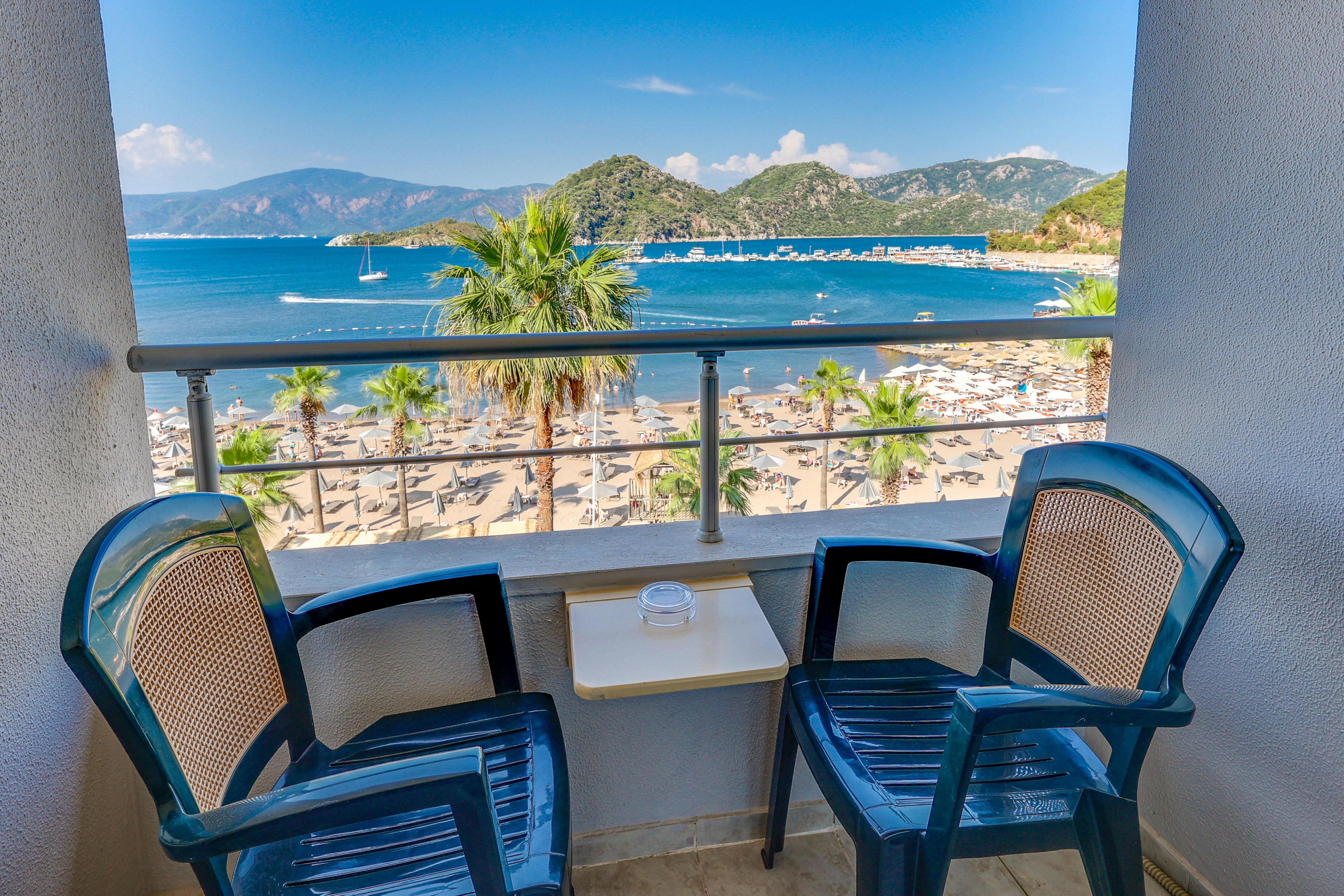 Faros Premium Beach Hotel