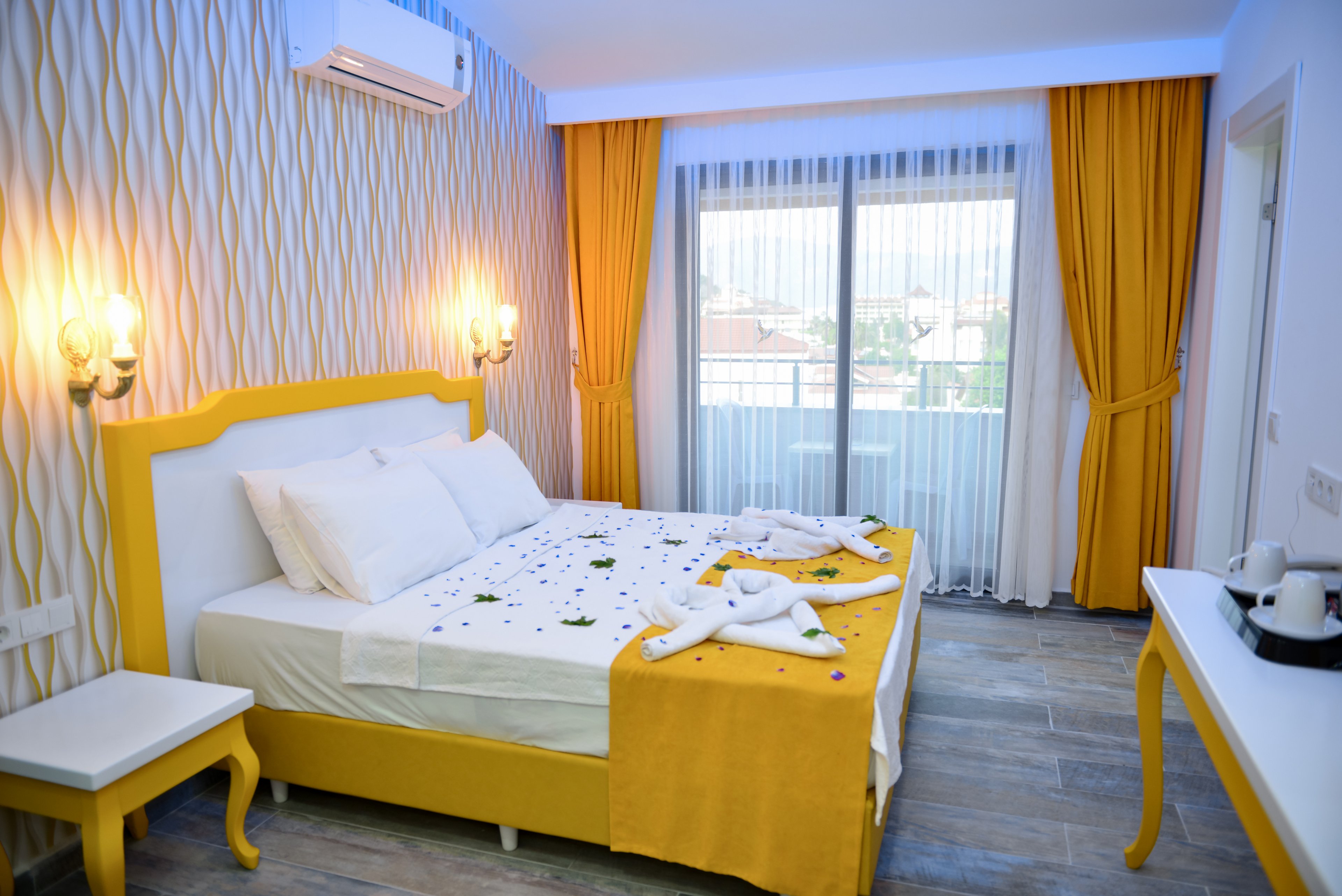Yade Luxe Hotel