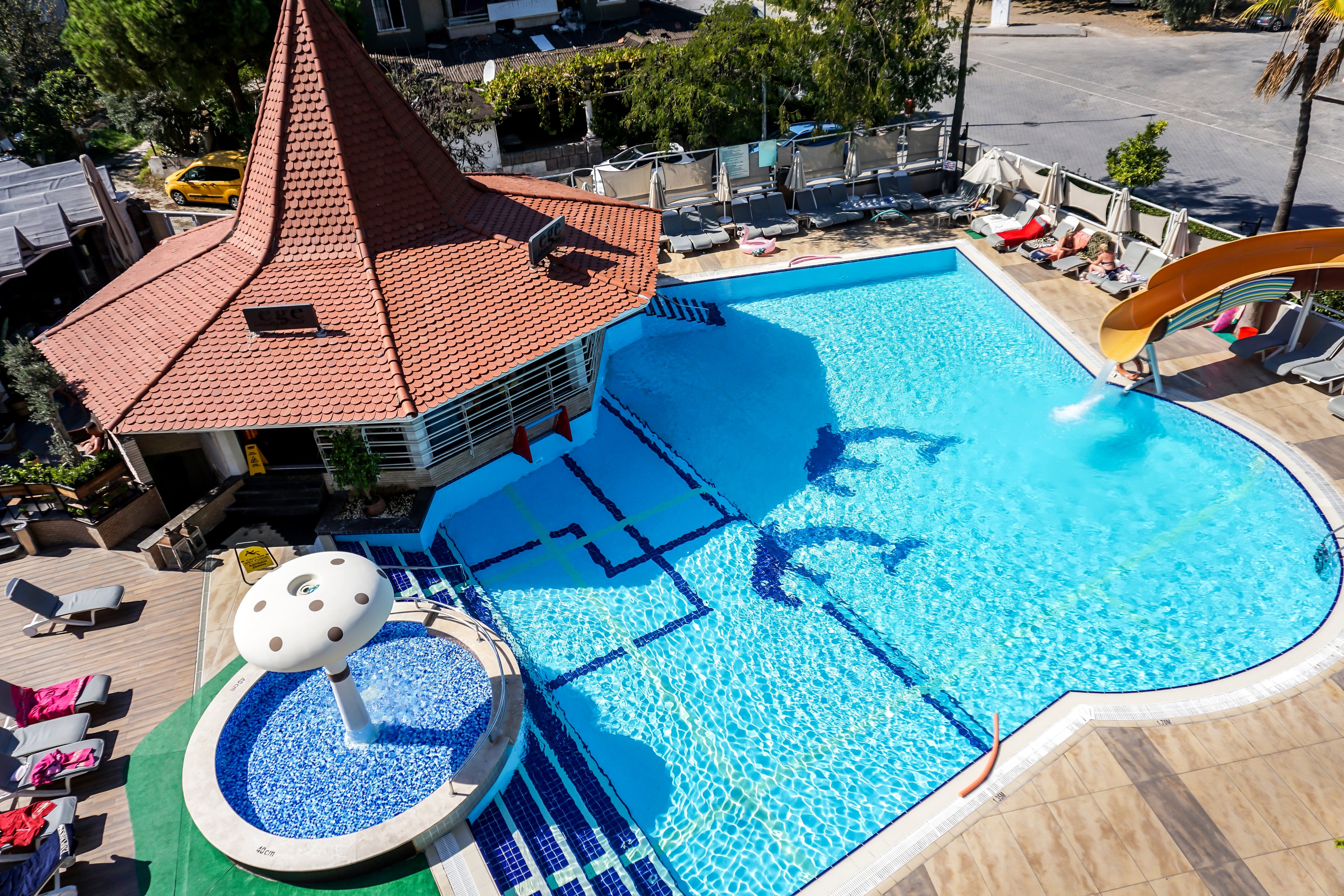 Club Cettia Apartments