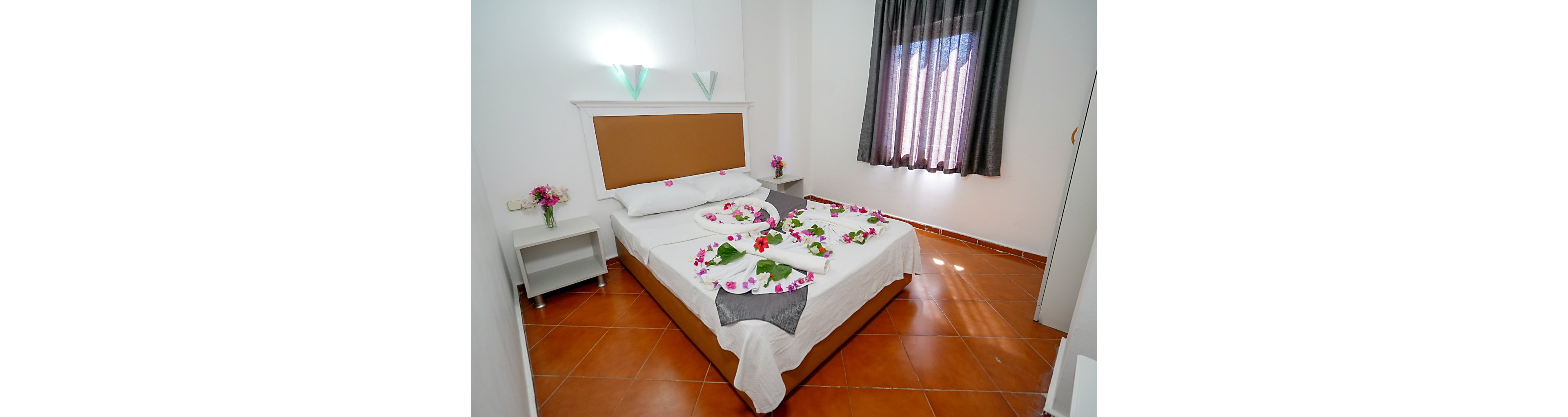 Club Dante Apartments