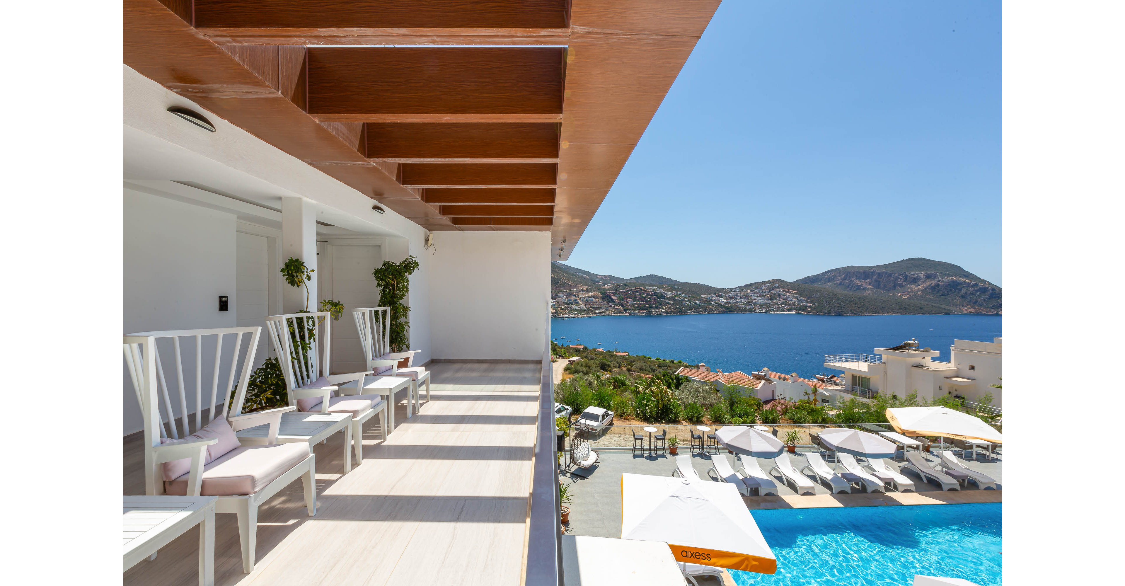 Rhapsody Hotel & Spa