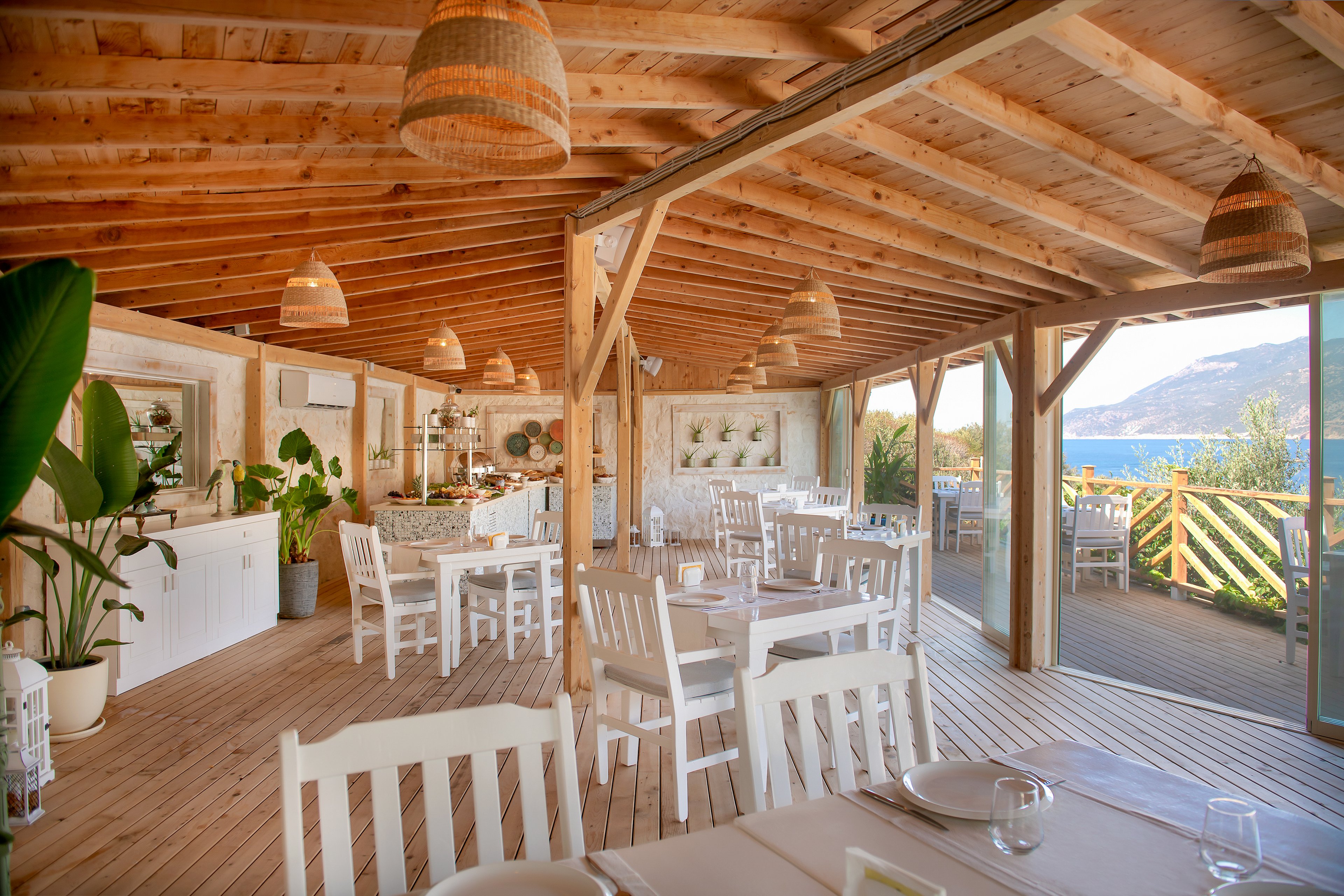 Peninsula Gardens Hotel & Beach