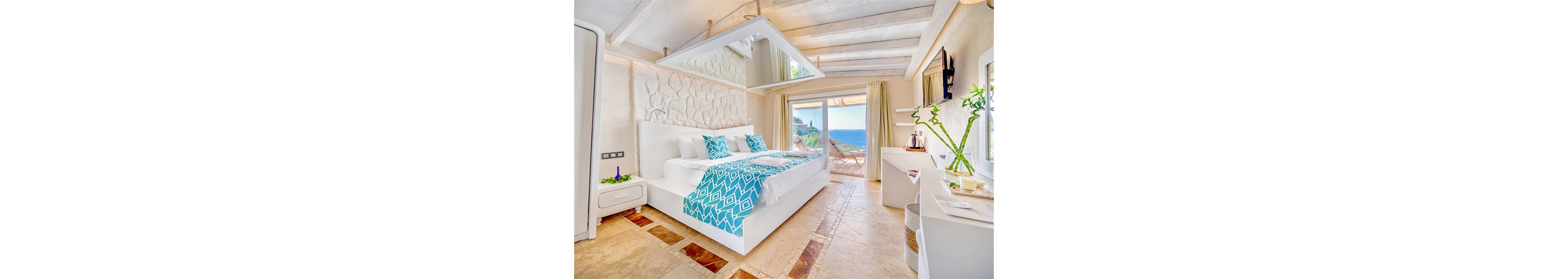 Peninsula Gardens Hotel & Beach