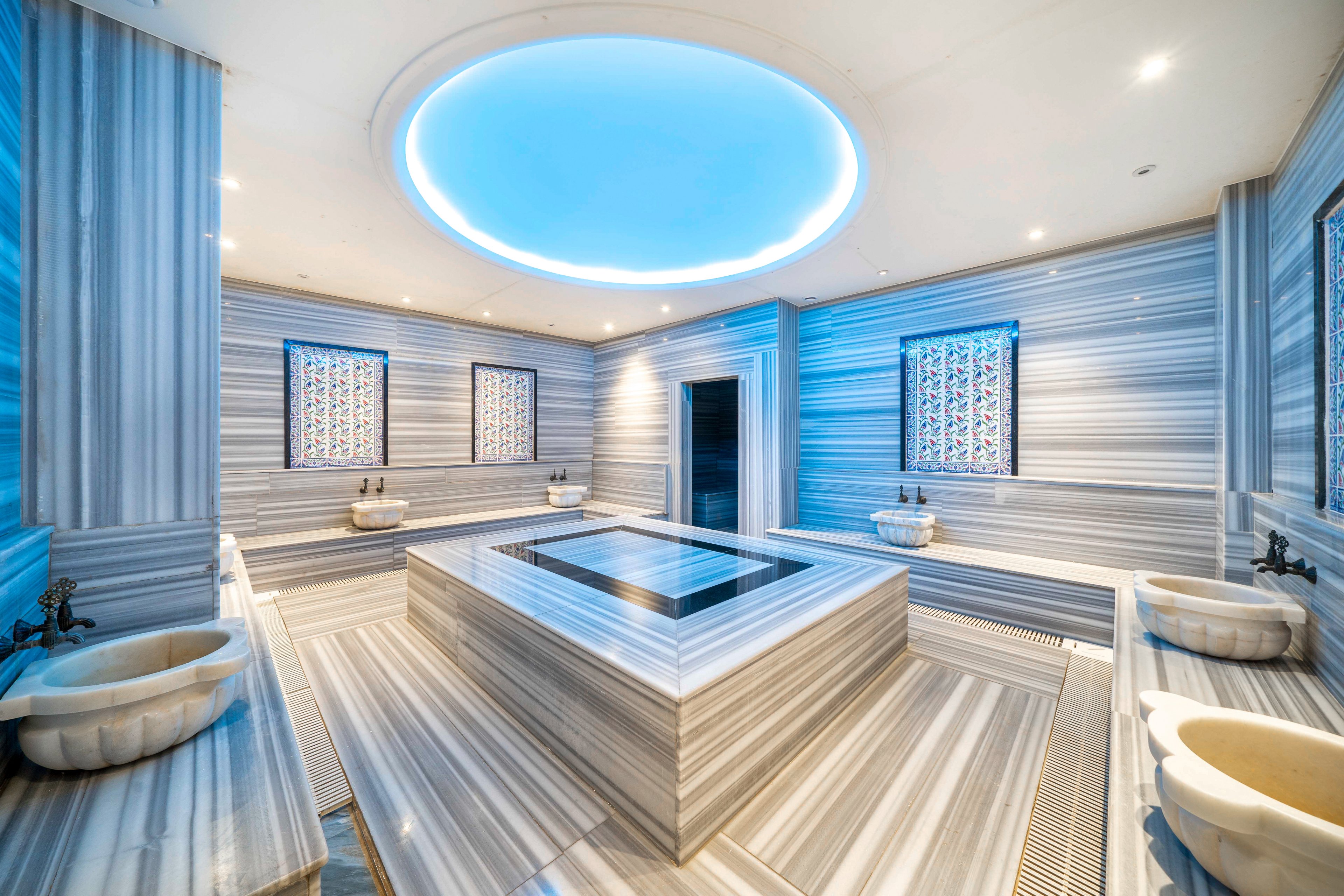 Mogons Exclusive Hotel