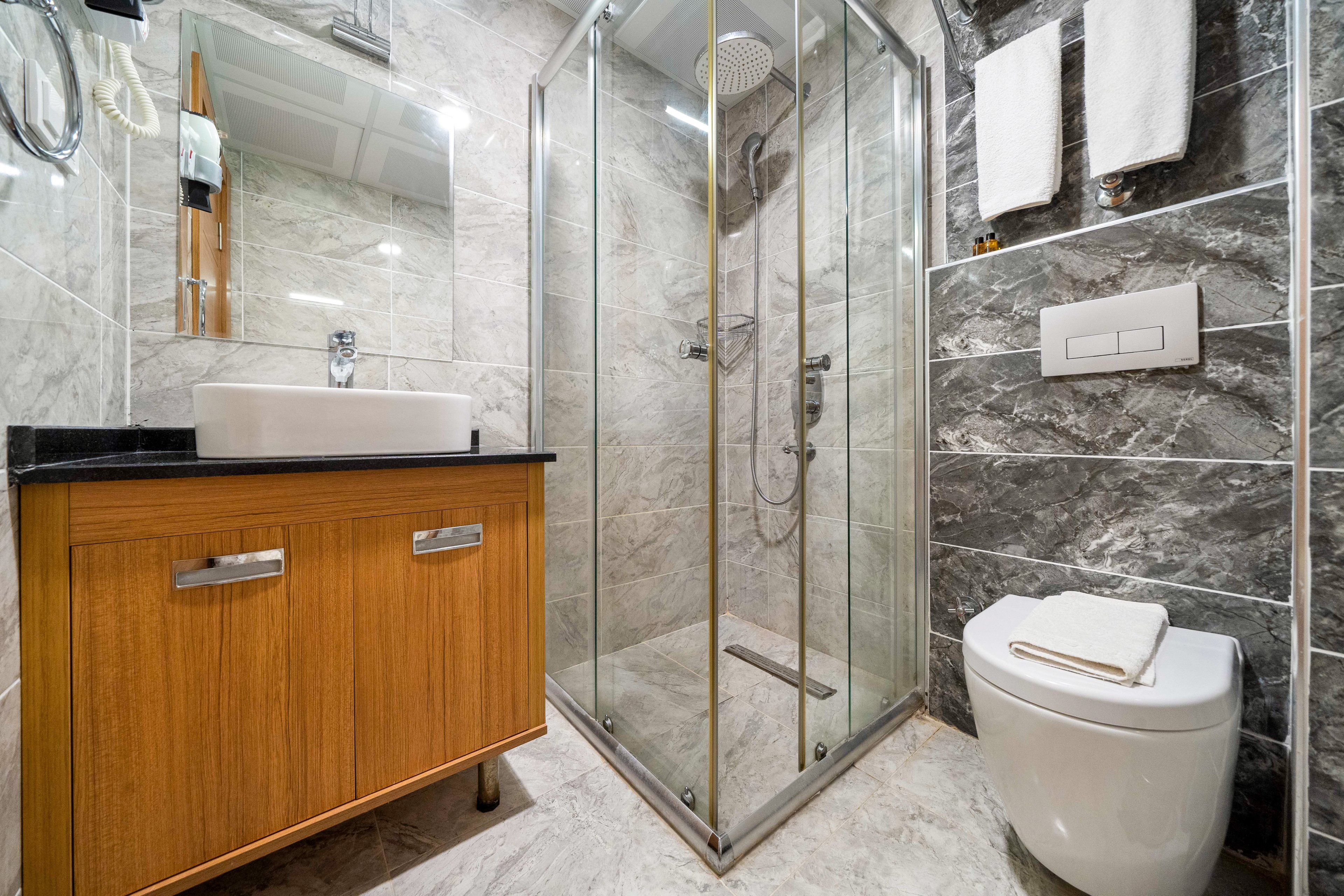 Mogons Exclusive Hotel