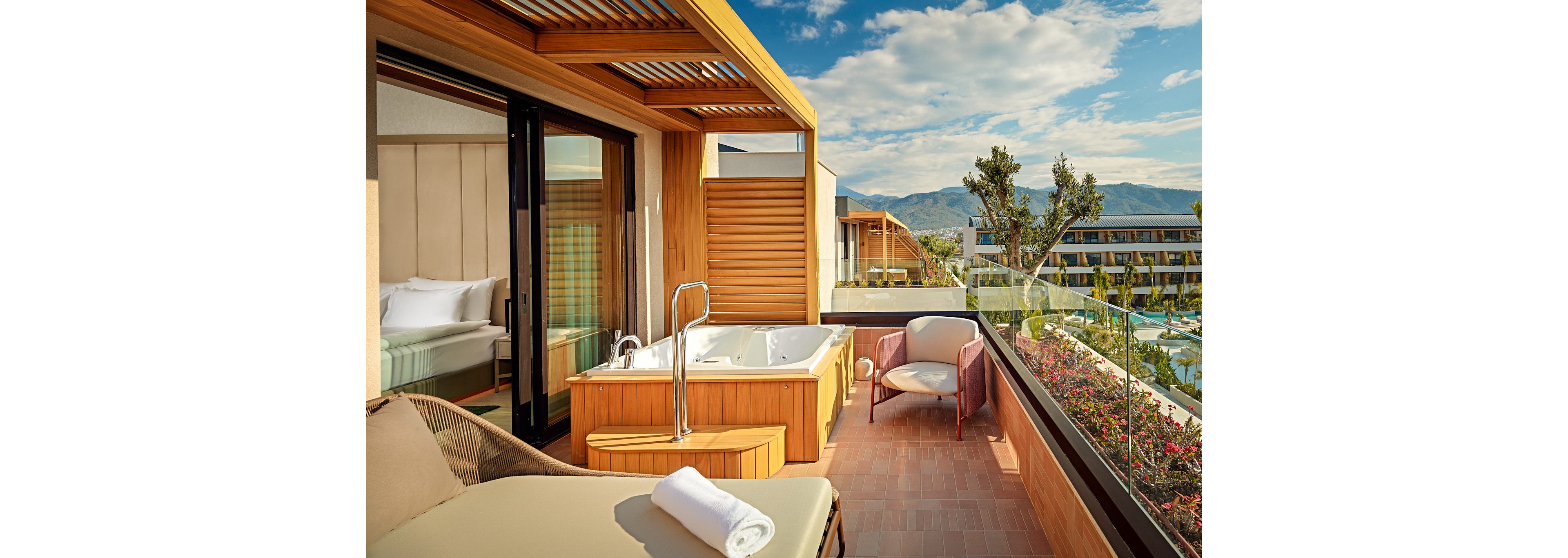 XO Cape Arnna Fethiye