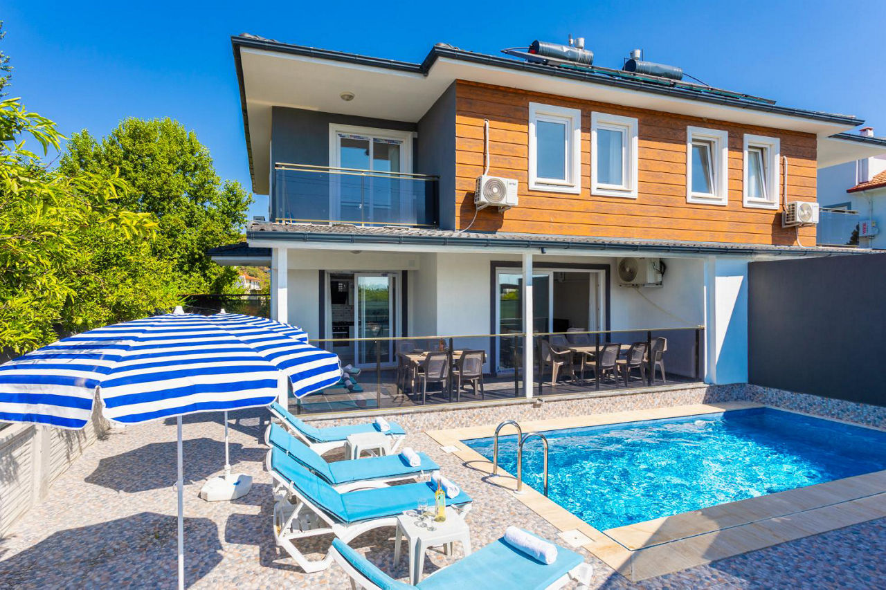 Villa Azalea 1 - Agni