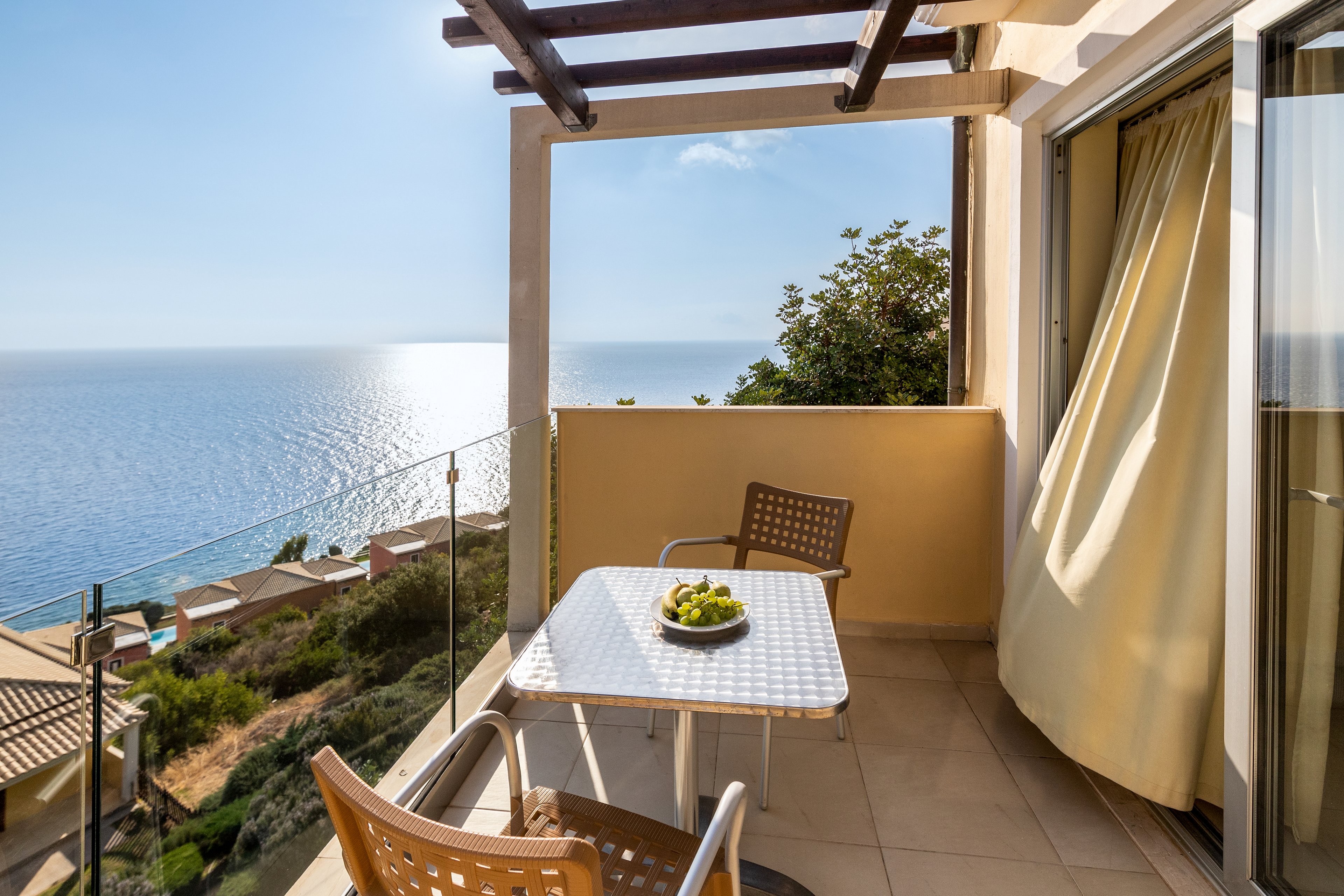 Apostolata Island Resort & Spa