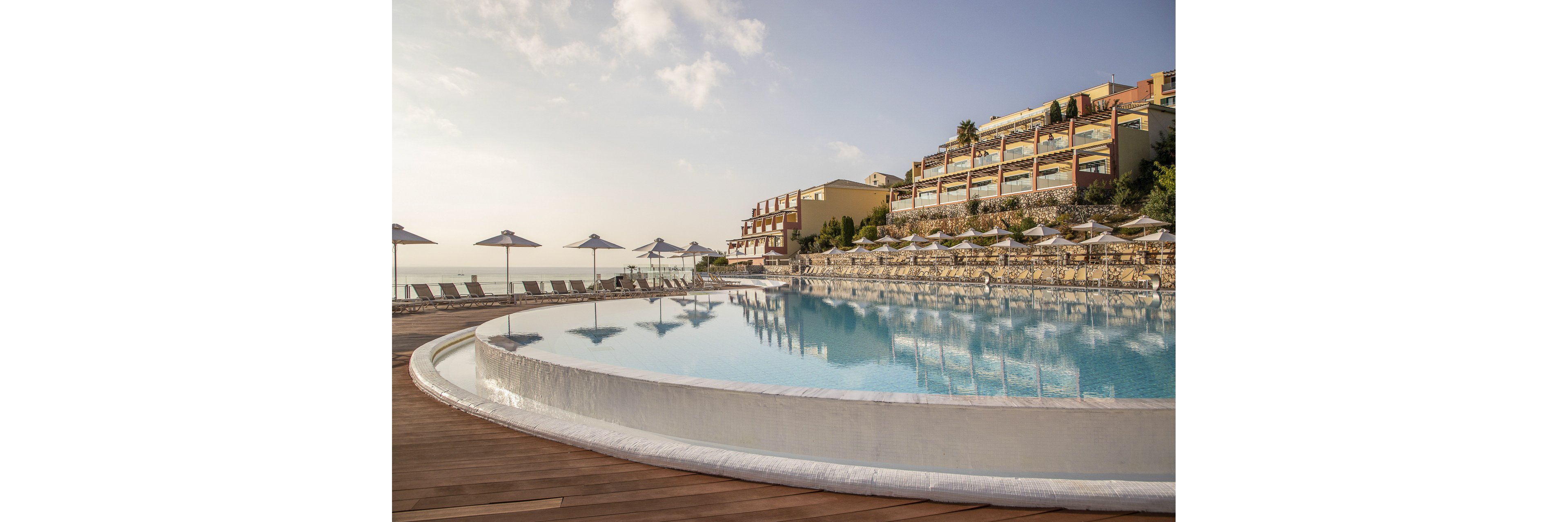 Louis Apostolata Island Resort & Spa