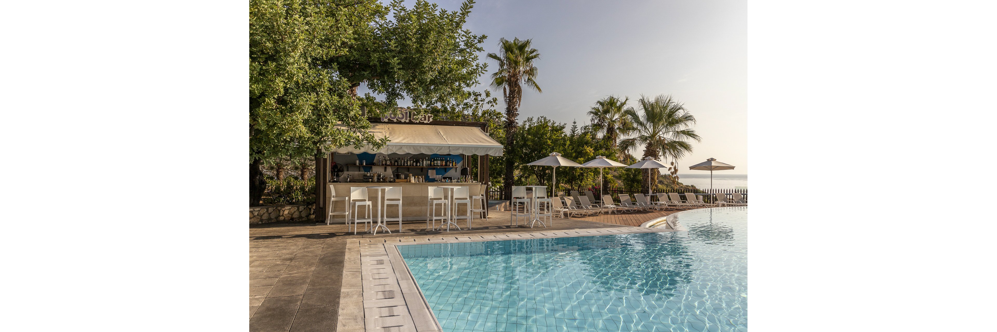 Louis Apostolata Island Resort & Spa