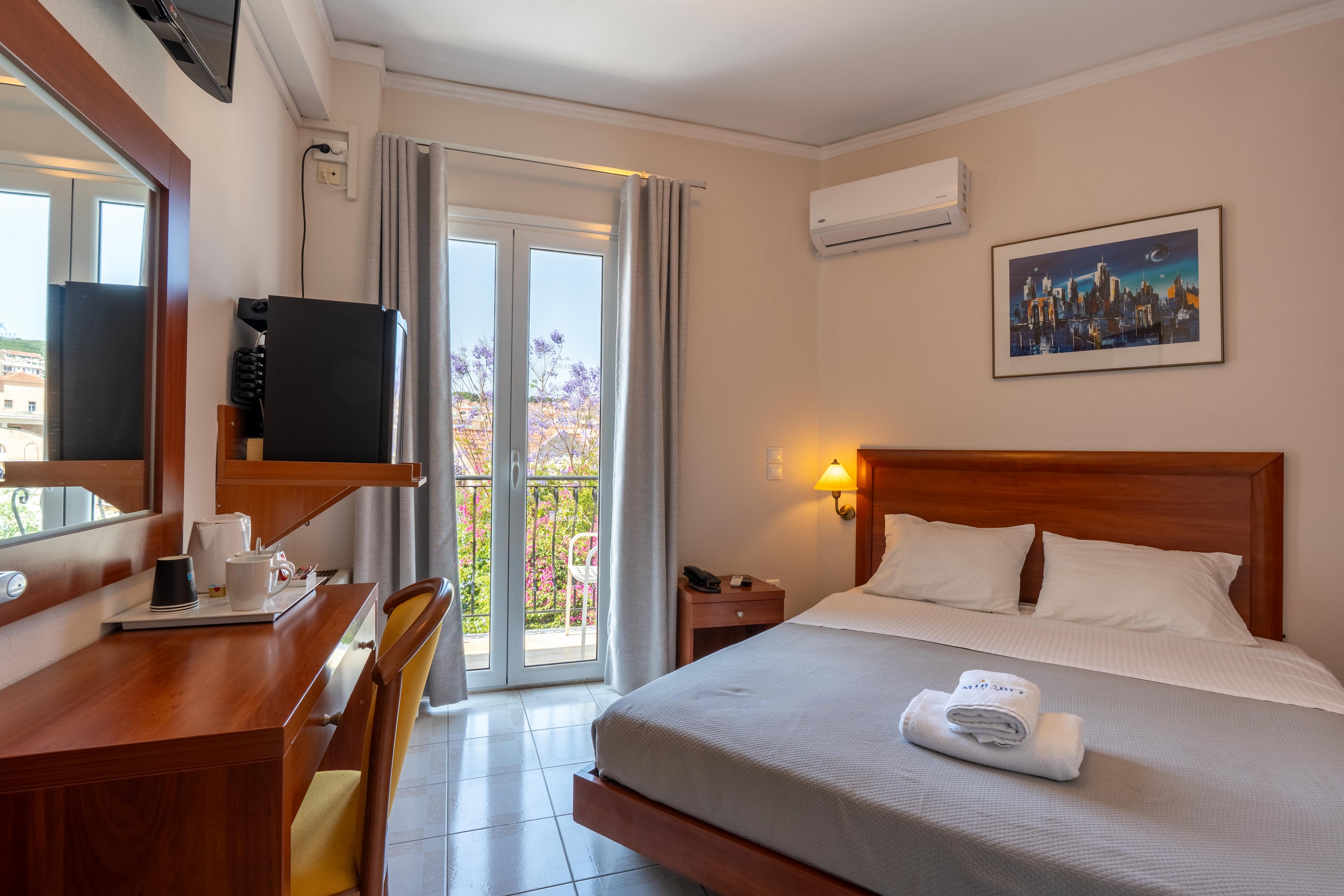 Mirabel City Center Hotel