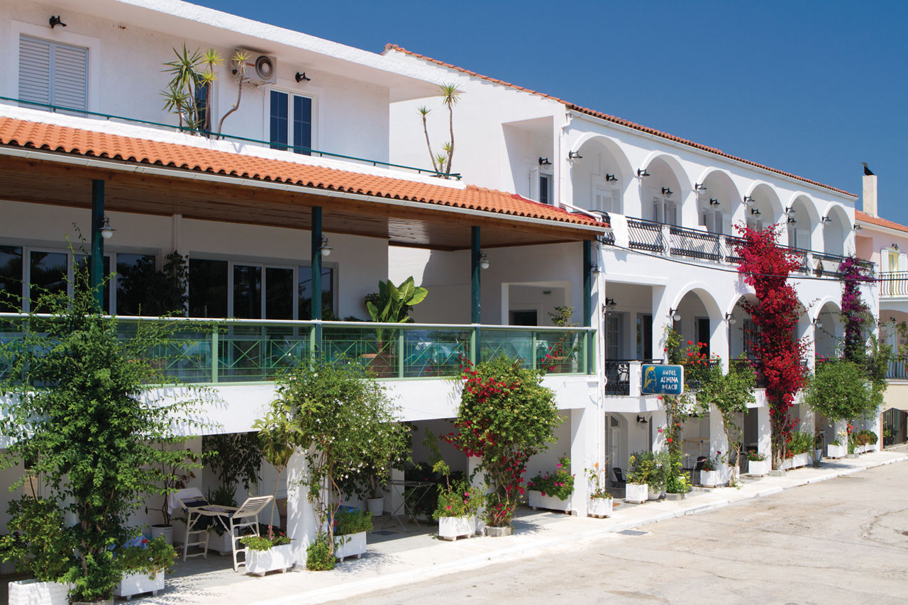 Athina Beach Hotel