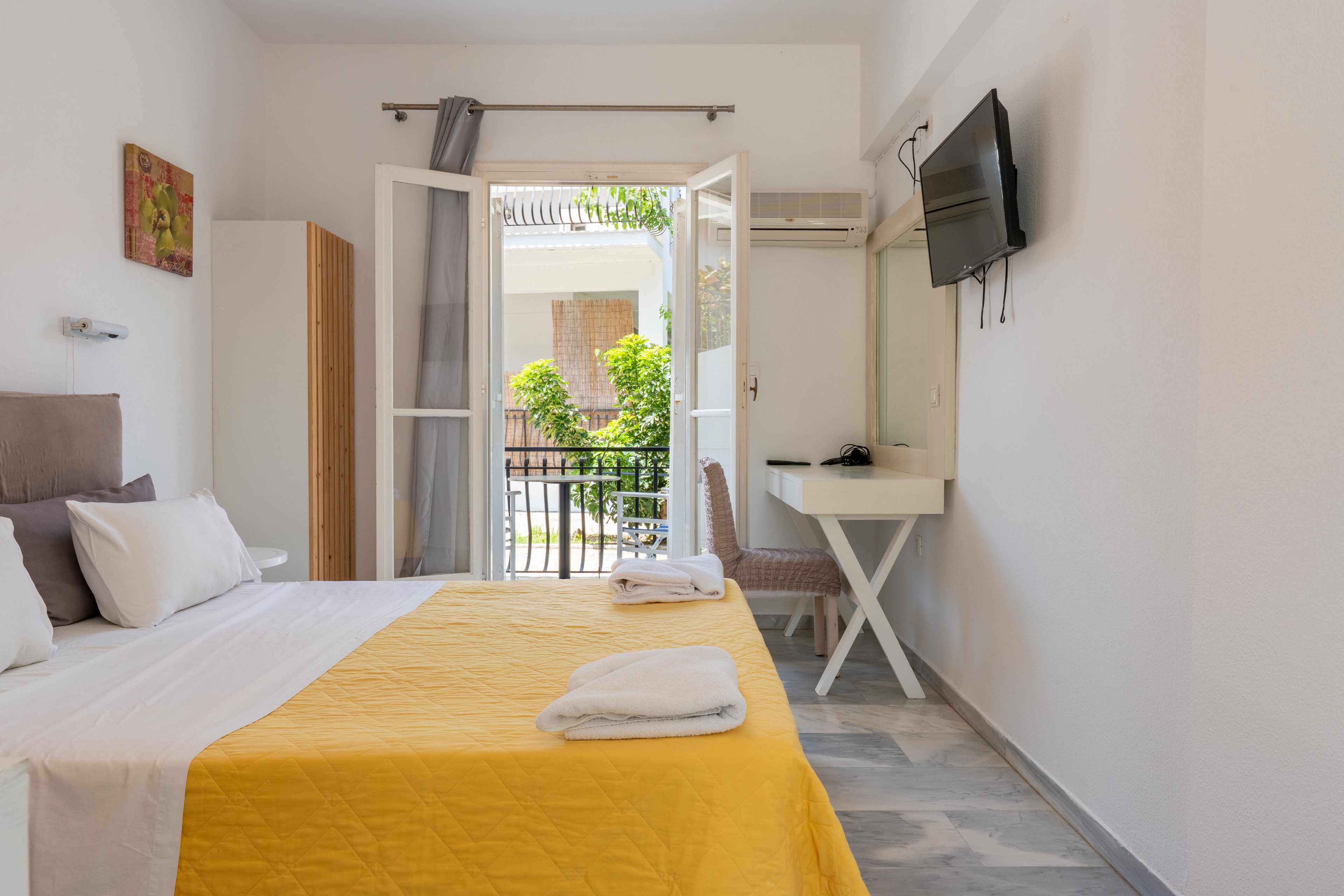 Blue Horizon by Sotiris