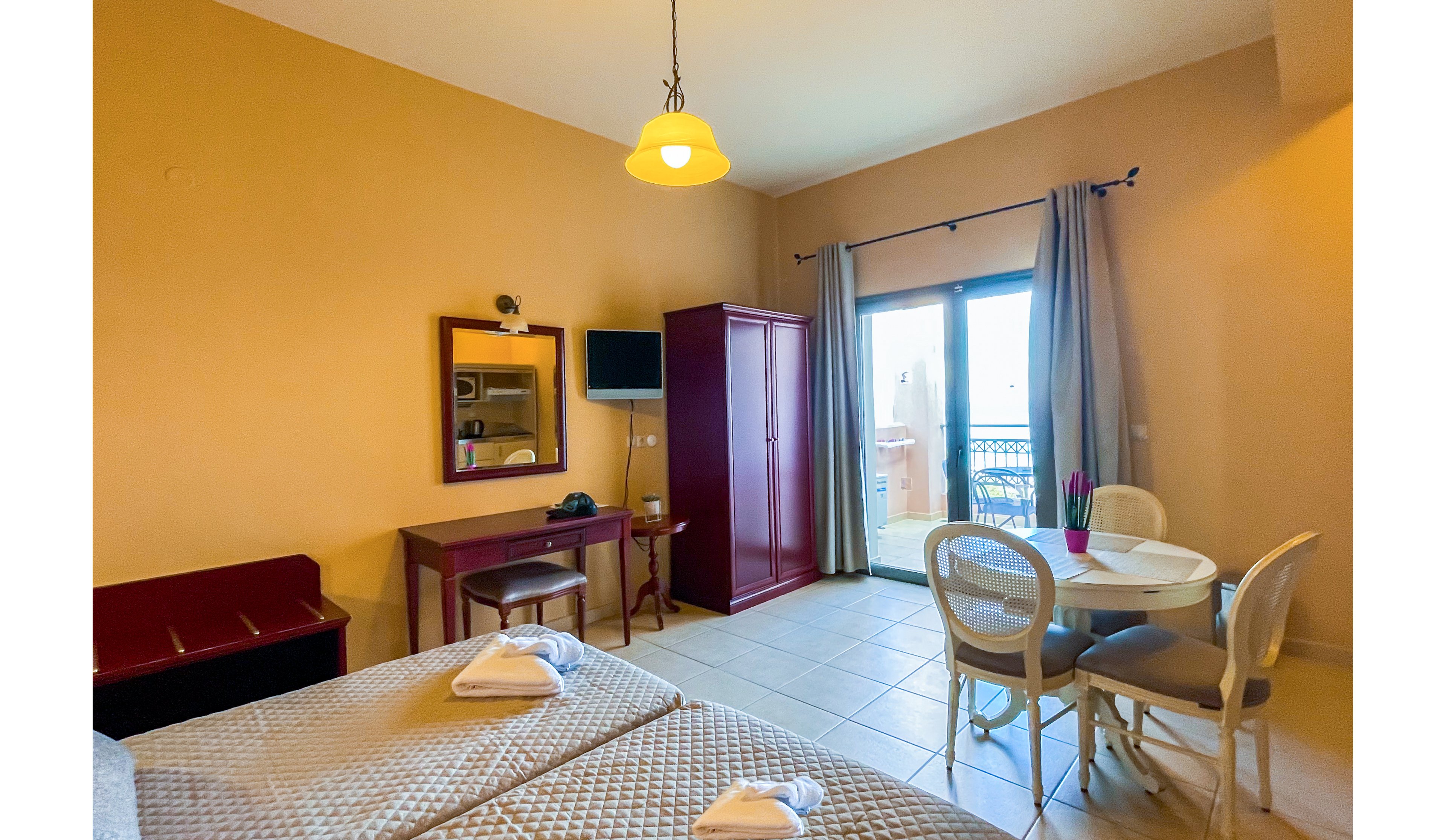 Crystal Palace Resort I