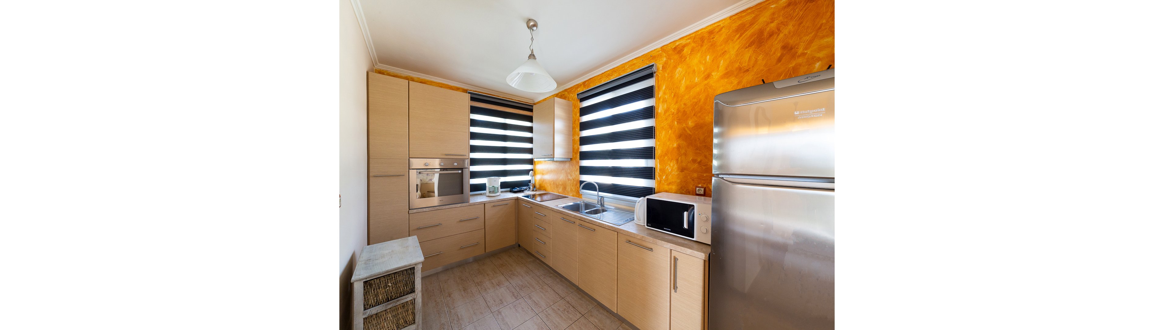 Apolafsi Studios & Apartments