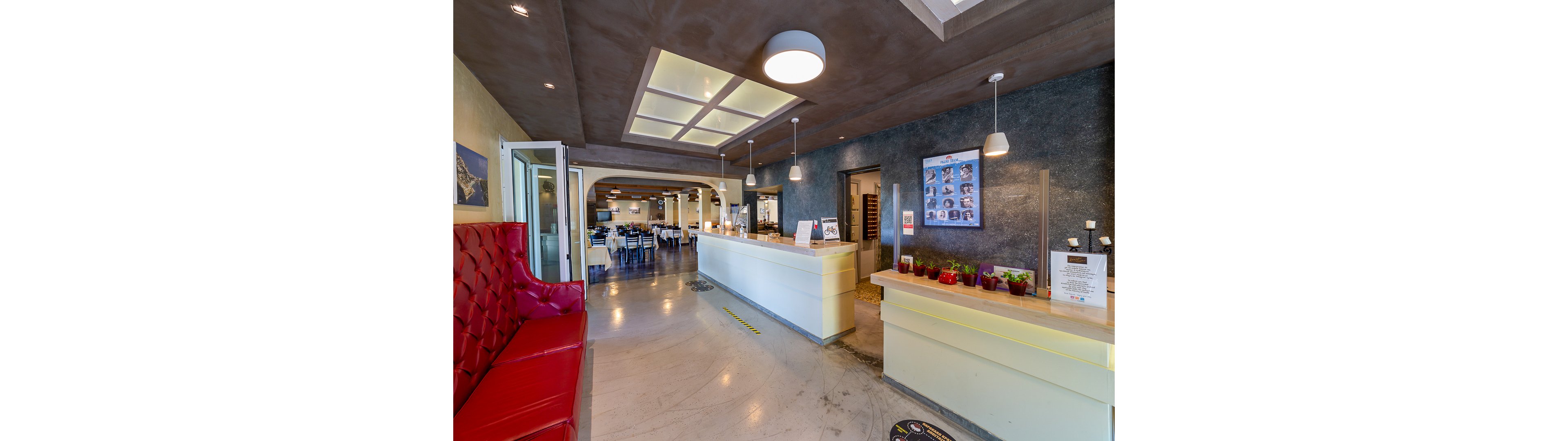 Apolafsi Studios & Apartments