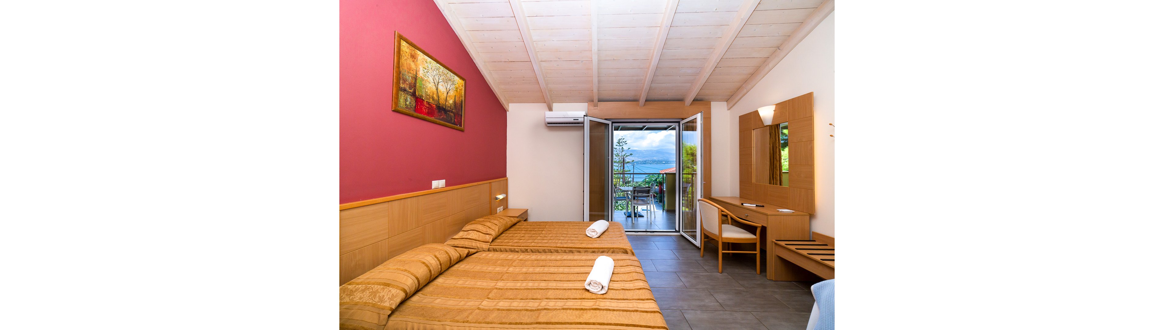 Apolafsi Studios & Apartments