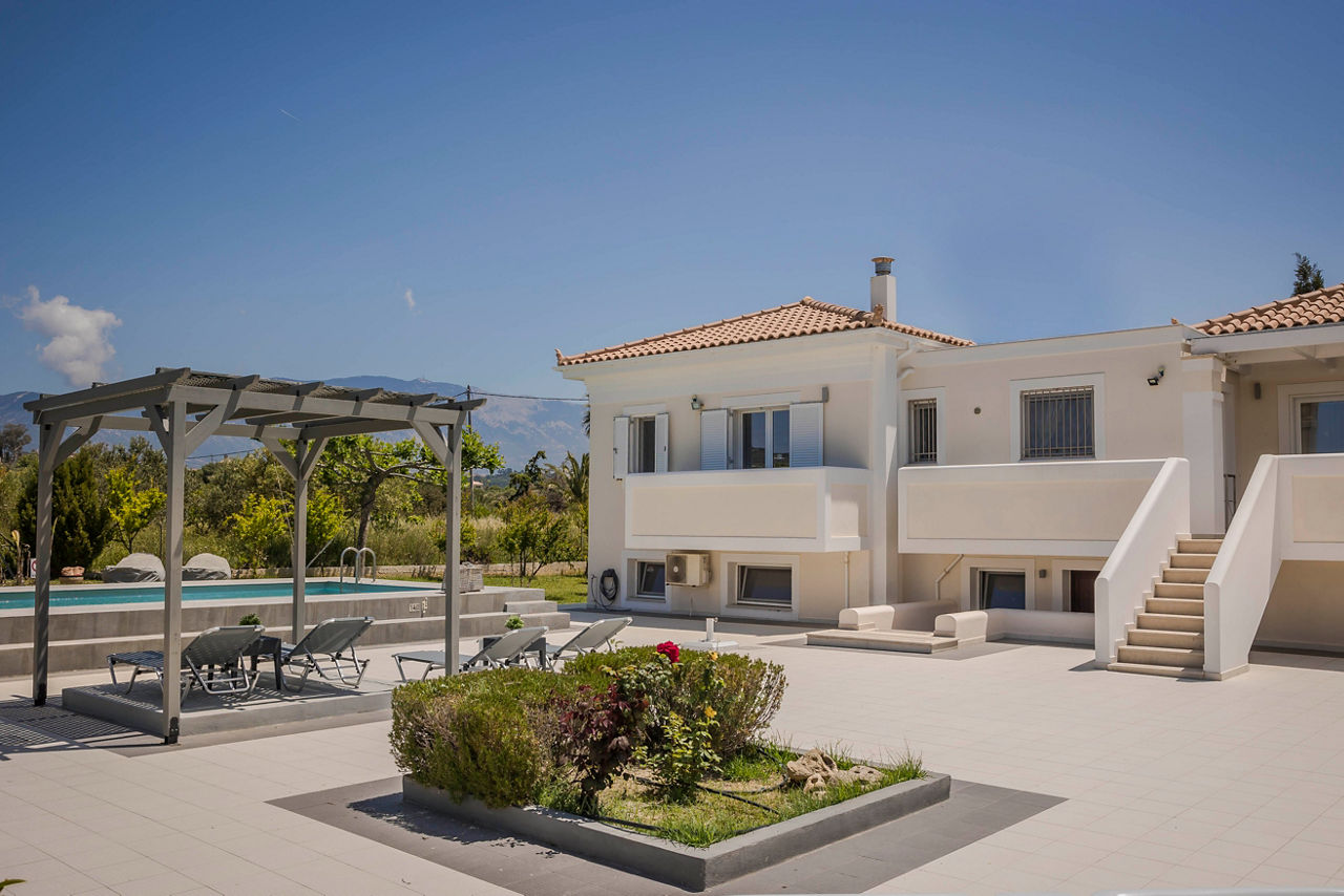 Villa Ai Helis Beach House