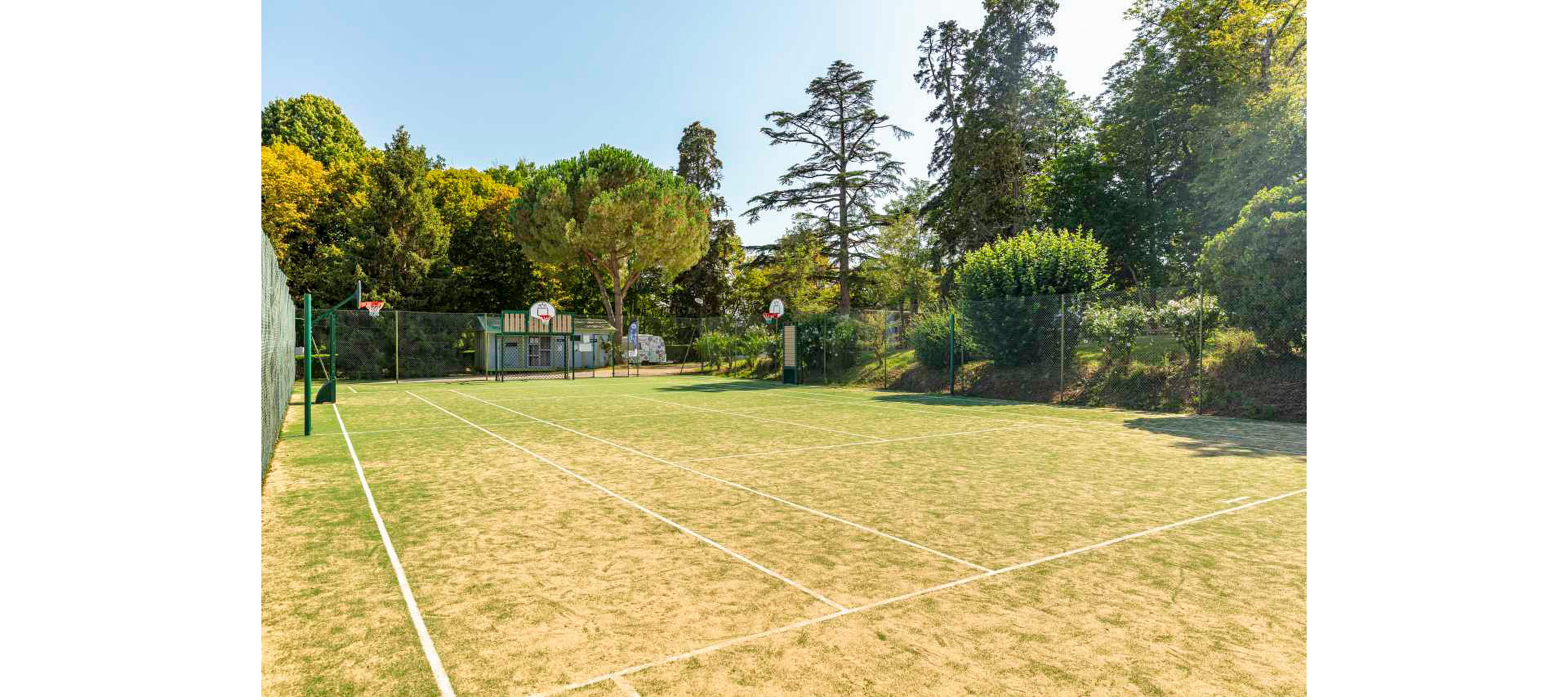 Chateau de Fonrives - EUROCAMP