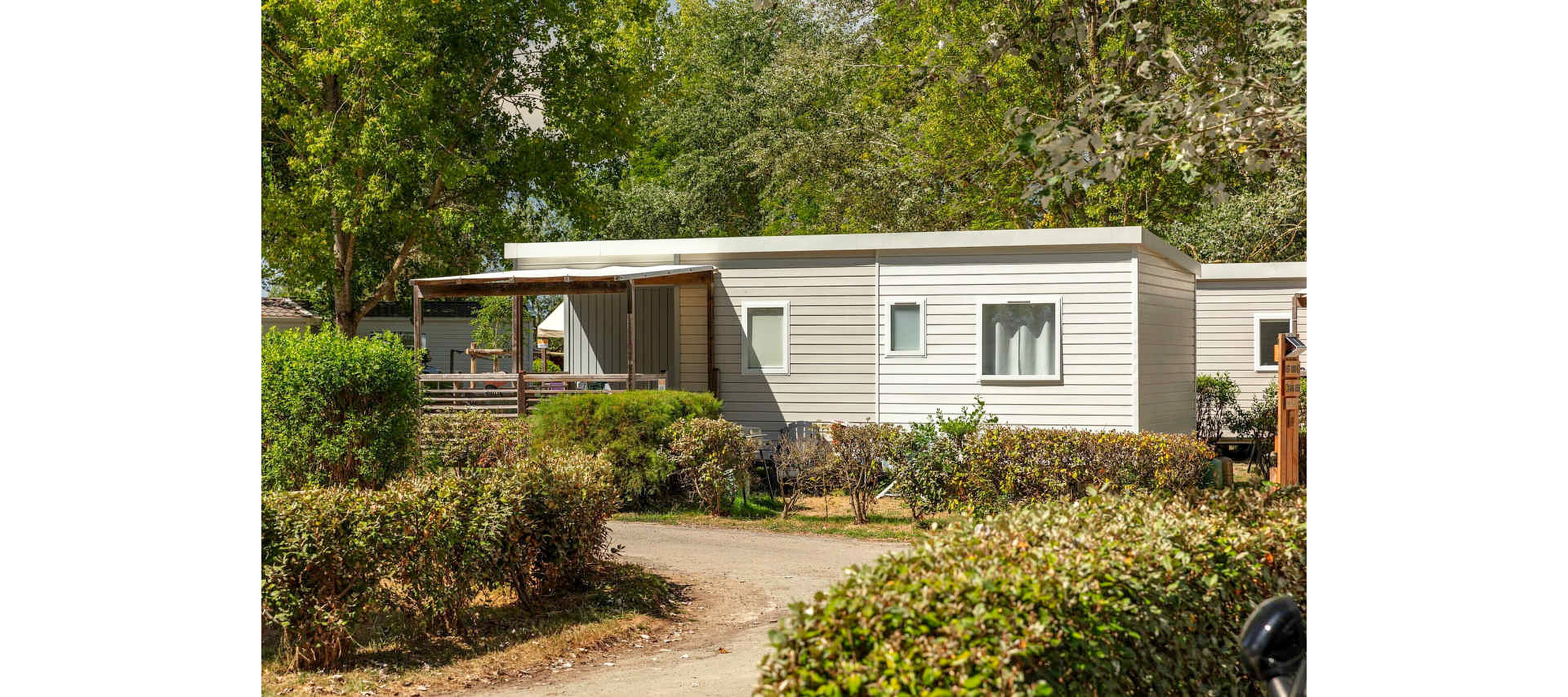 Chateau de Fonrives - EUROCAMP